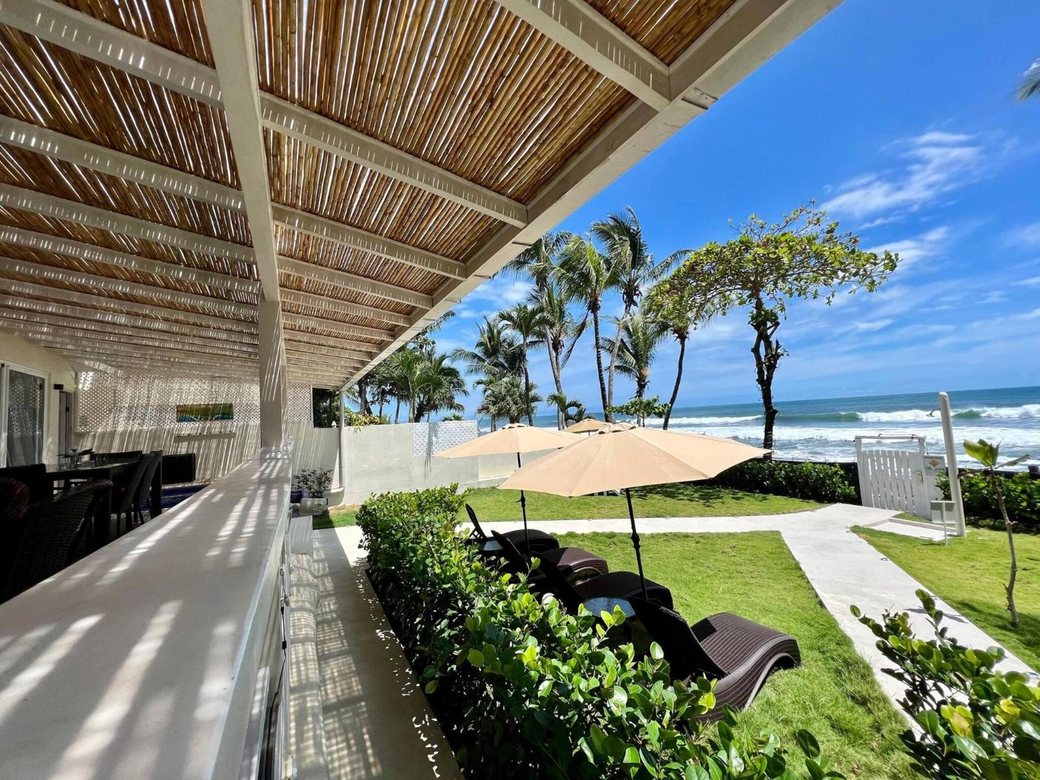 Backyard Beach House Oceanfront Luxury 5 Bdr
