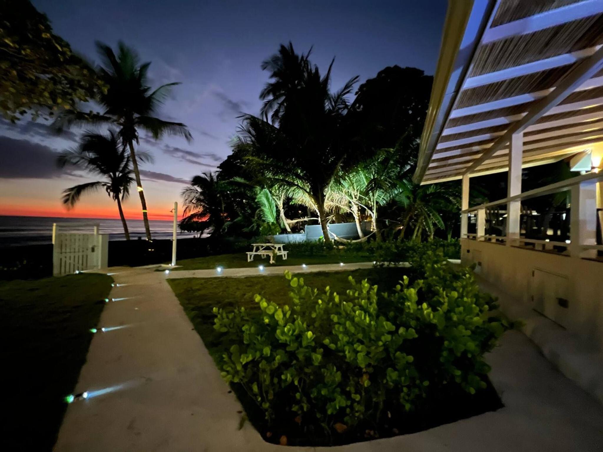 Backyard Beach House Oceanfront Luxury 5 Bdr