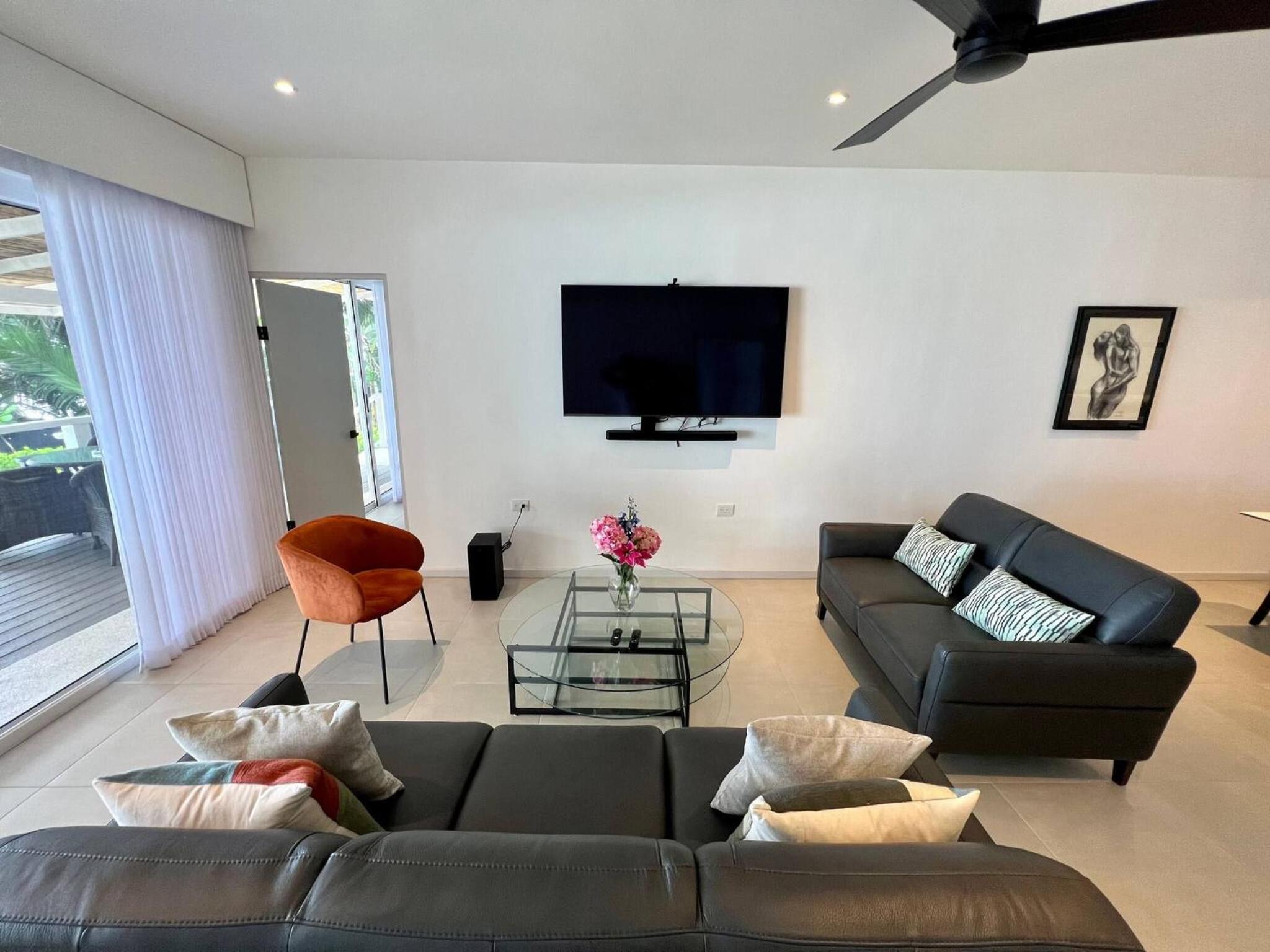 Backyard Beach House Oceanfront Luxury 5 Bdr