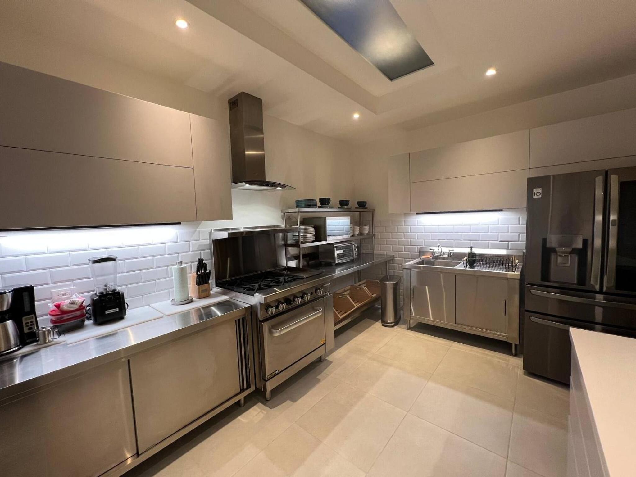Backyard Beach House Oceanfront Luxury 5 Bdr