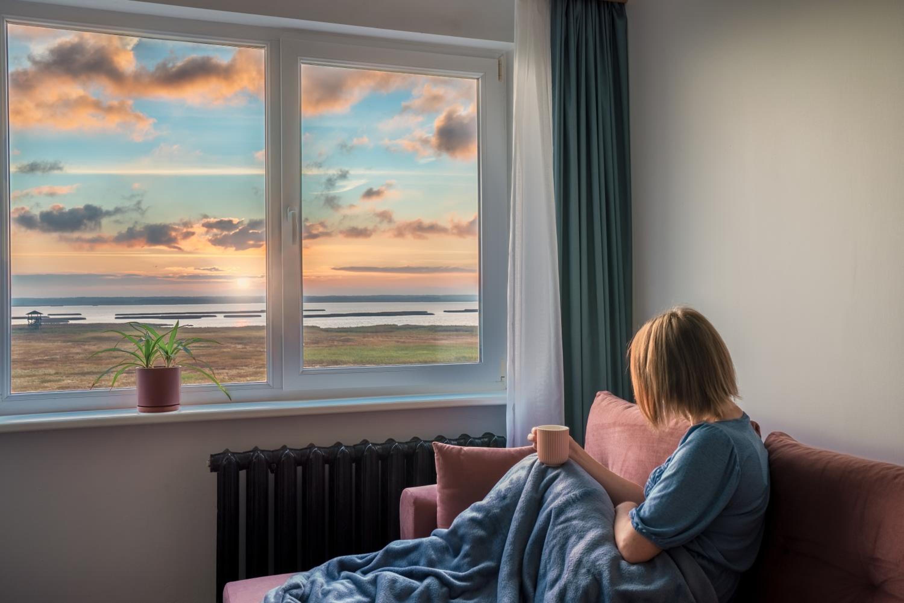Lakeview stay, stunning sunrises