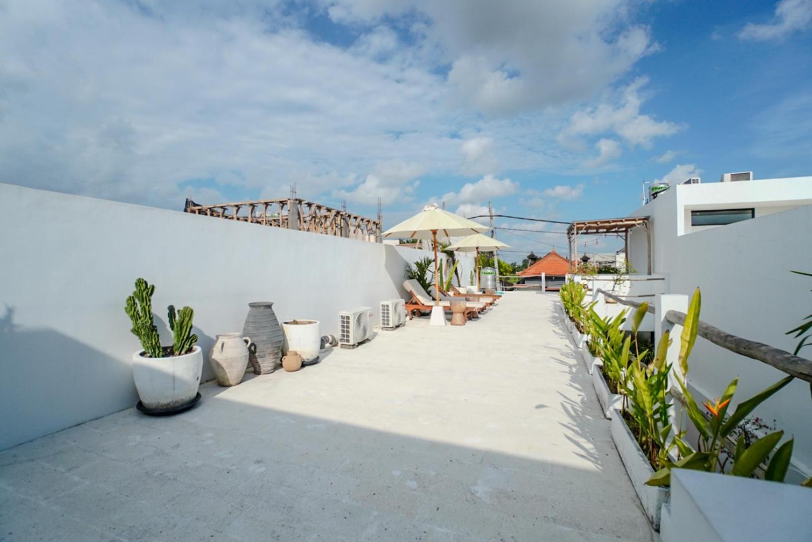 'Villa Vivid' 2BR Bohemian, 5 min to Kedungu Beach
