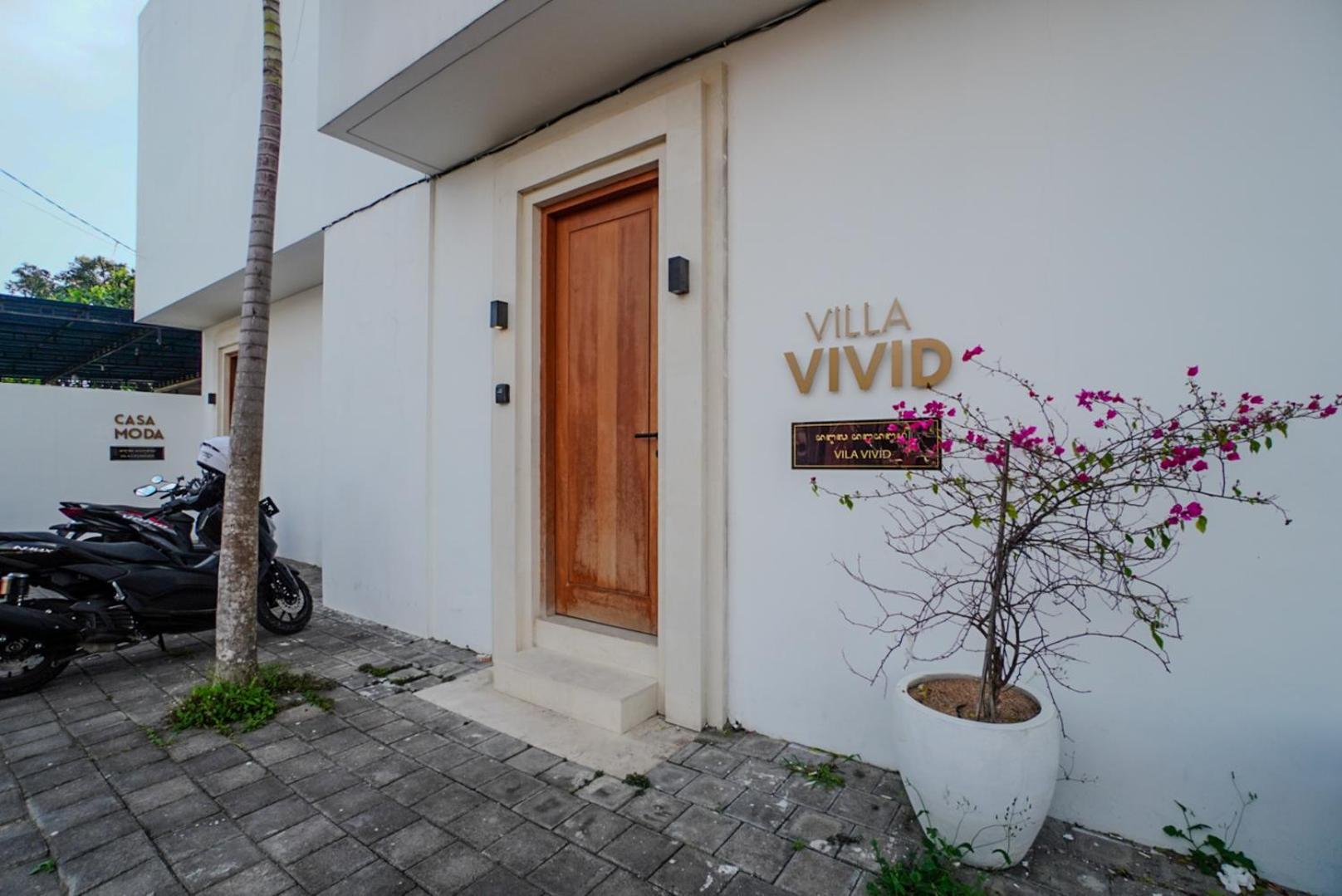 'Villa Vivid' 2BR Bohemian, 5 min to Kedungu Beach