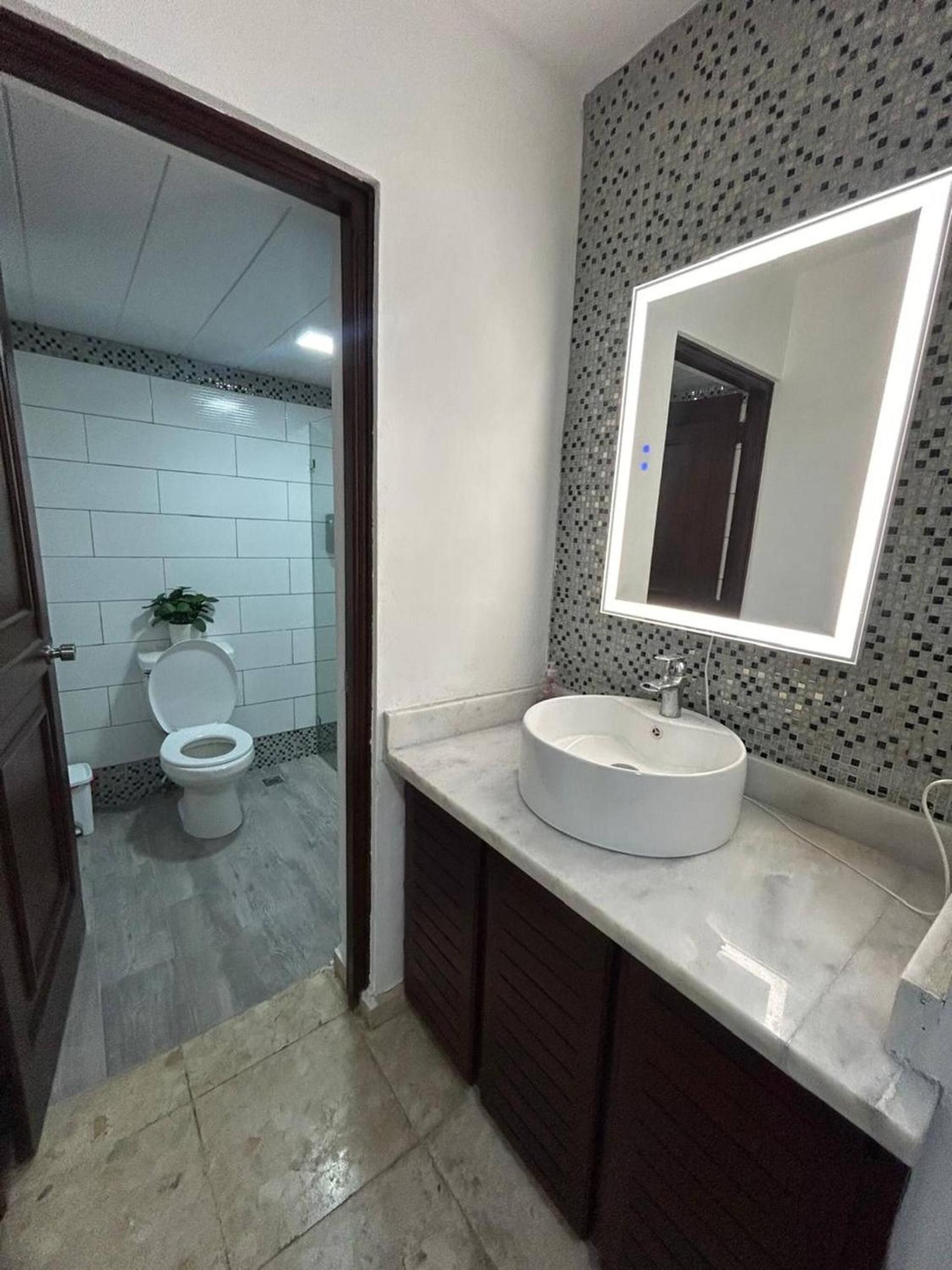 Cozy apartment in Piantini city center