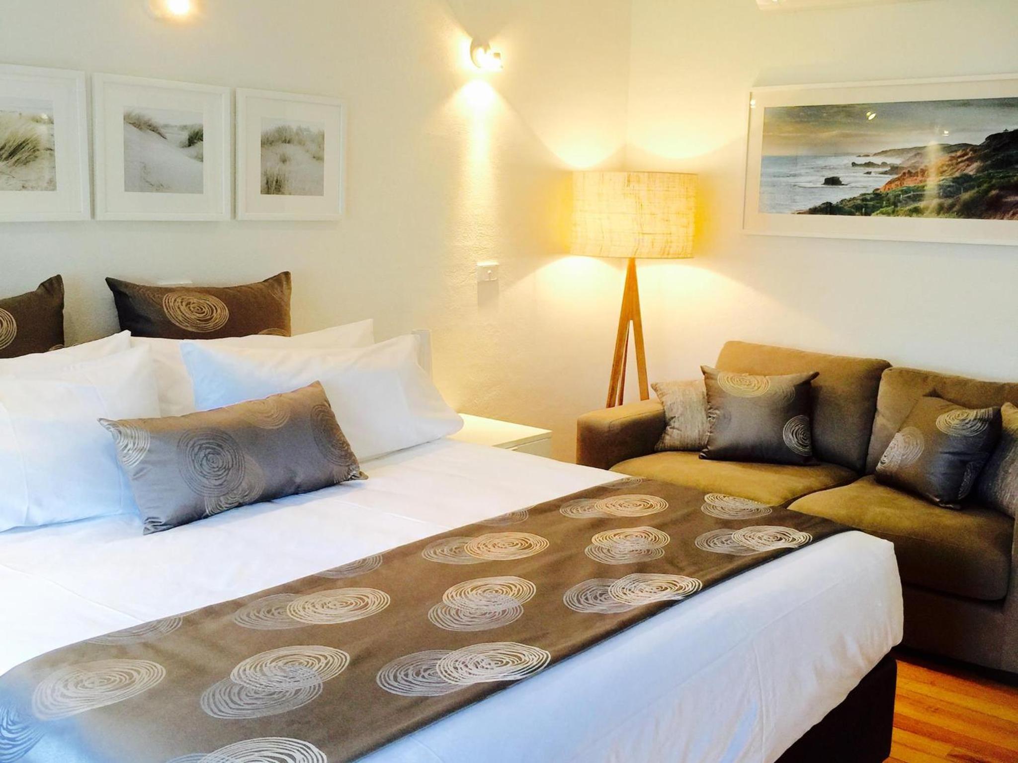 Sorrento Beach Motel