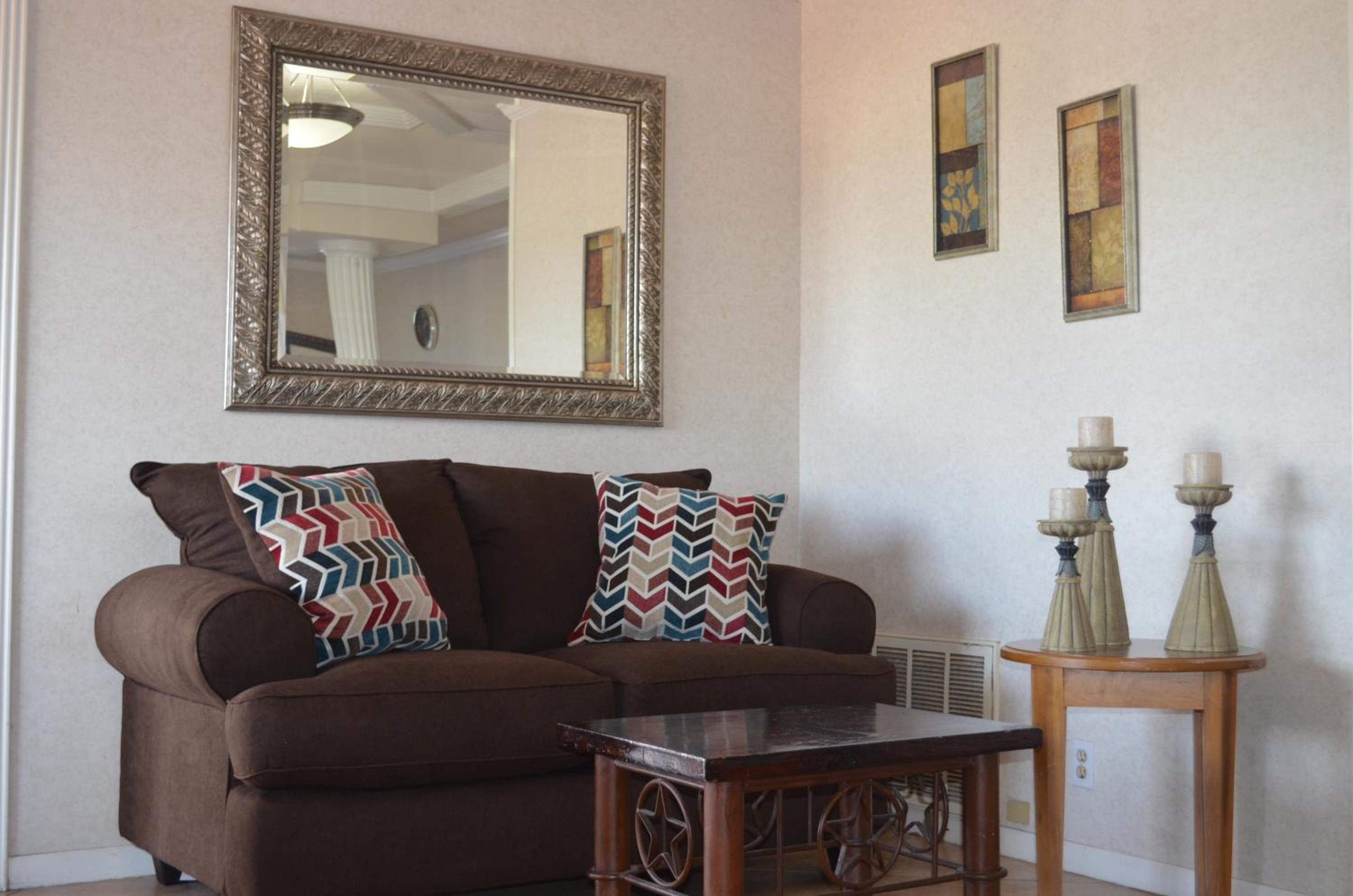 Marble Falls Vacations - Hill Country Inn - Property Image 13