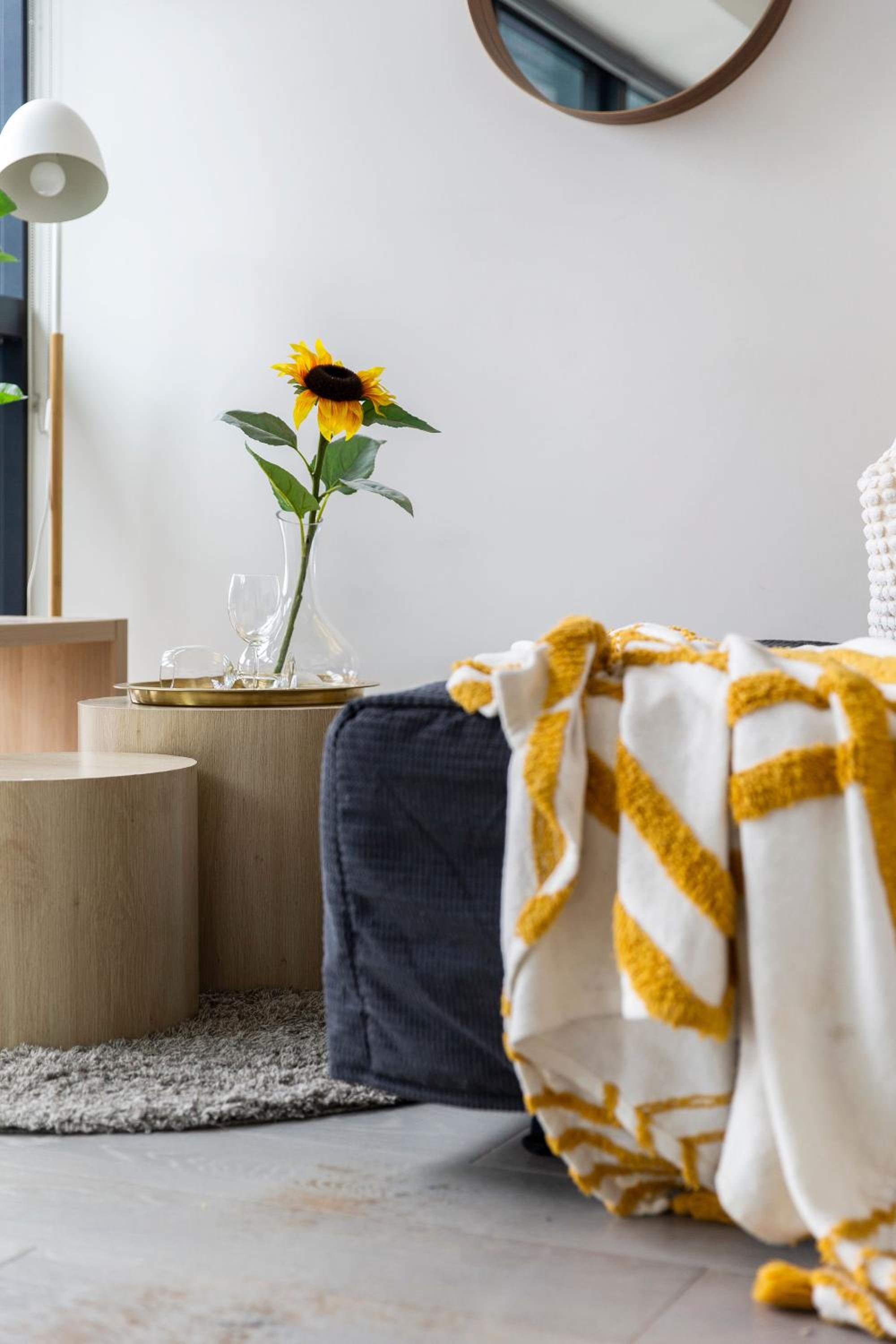 Convenient CBD Stay Near QV & Melbourne Central