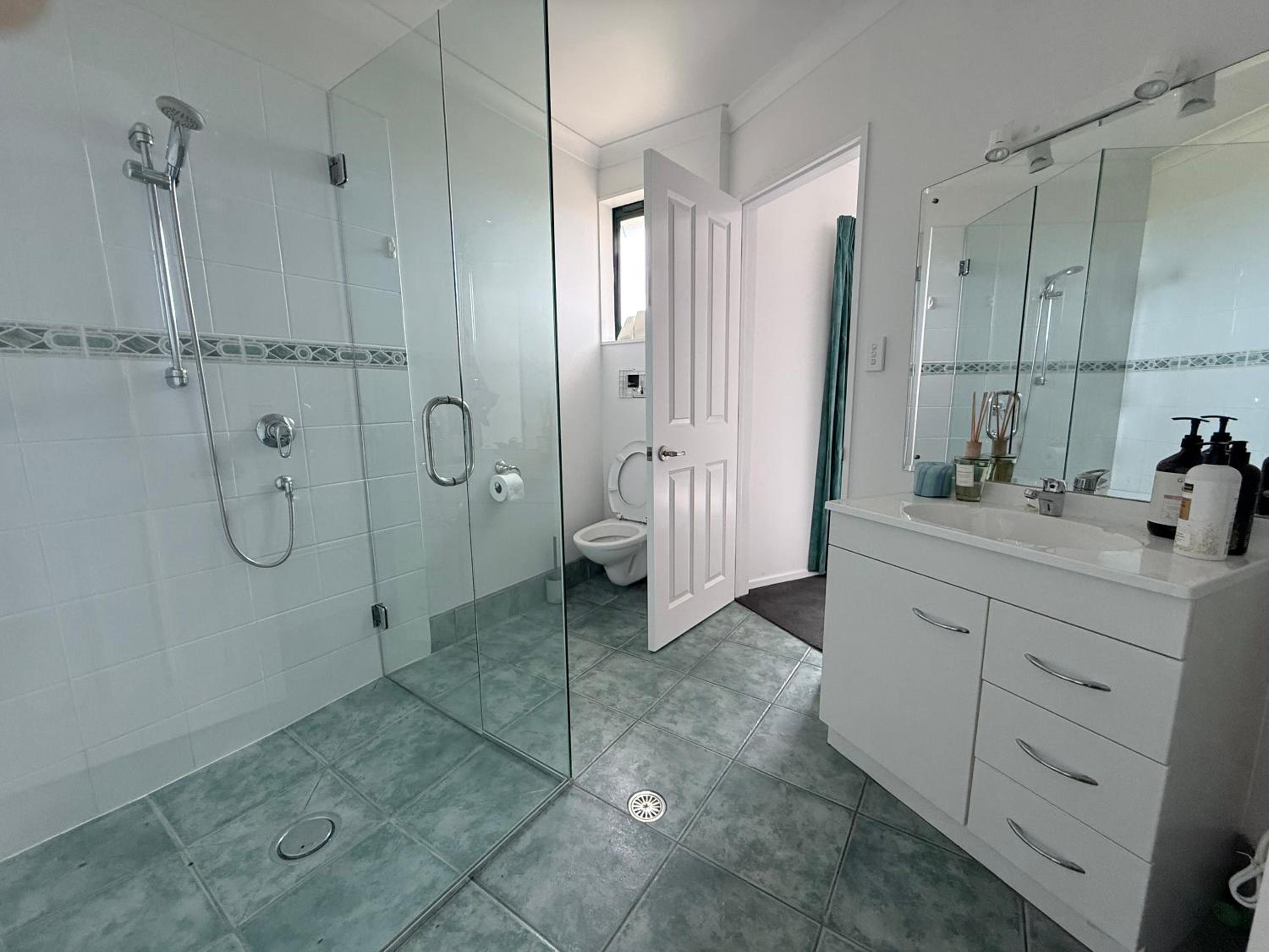 Whitford Serenity Villa