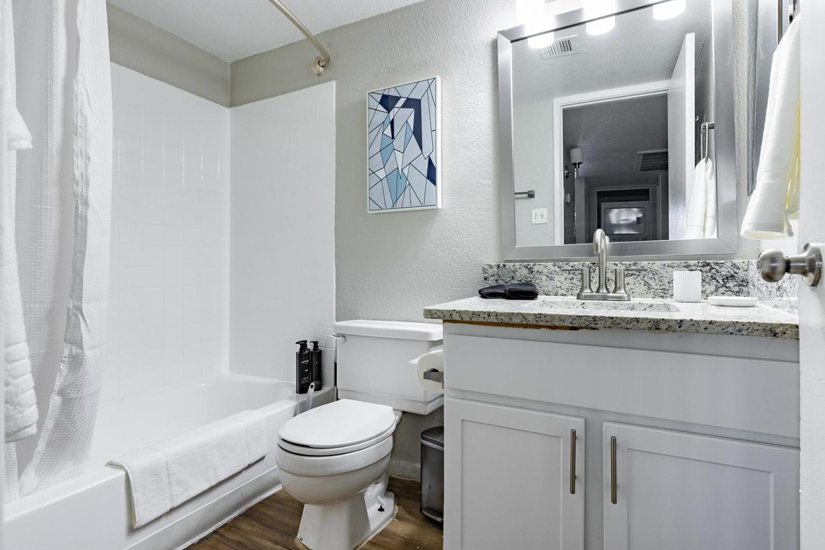 Landing Chic 1BD in Maryvale Village