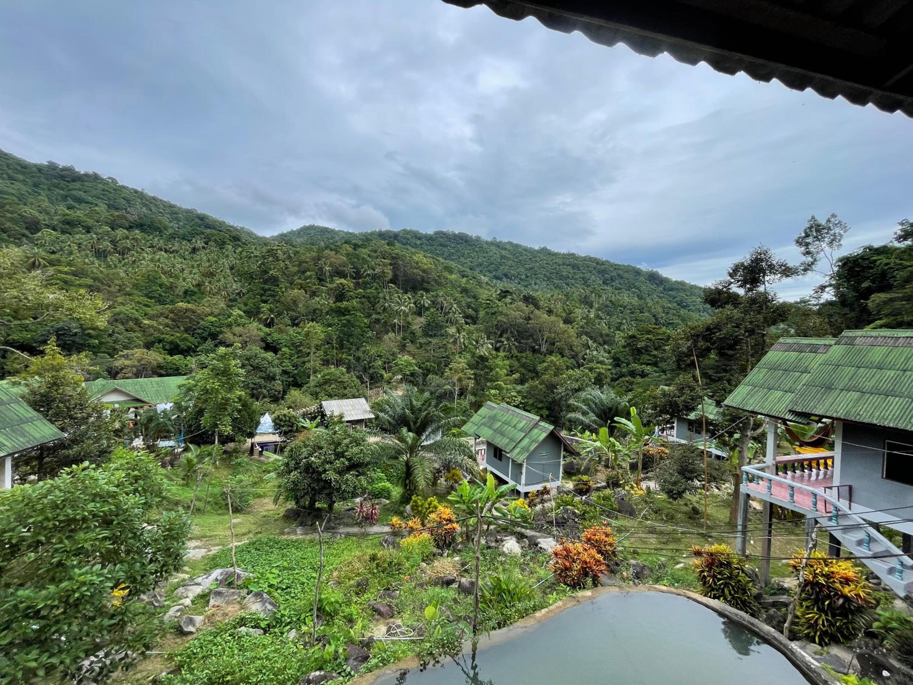 Banchasramanora resort