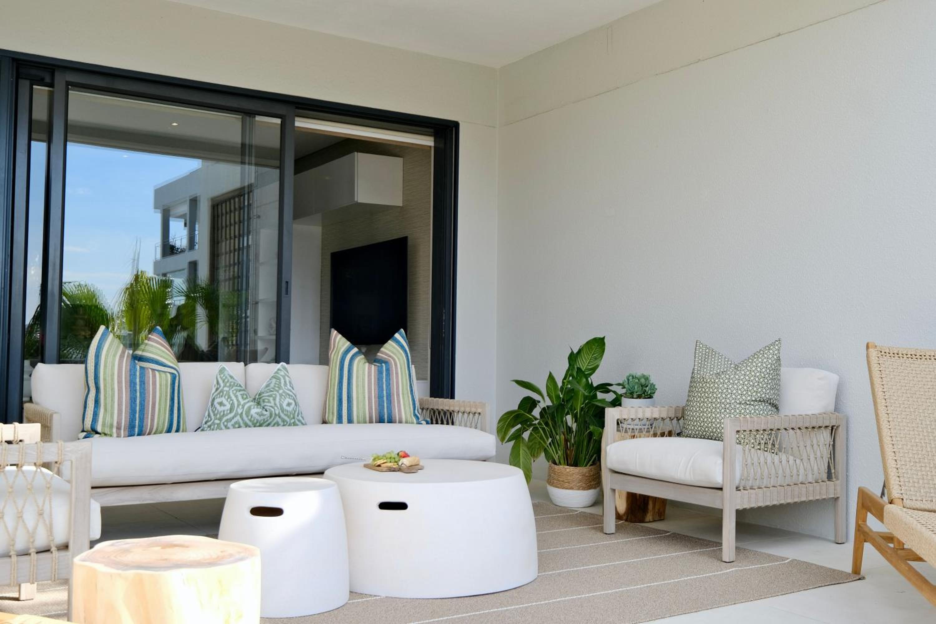 Amanzi V&A Luxury Apartments-Suite 301