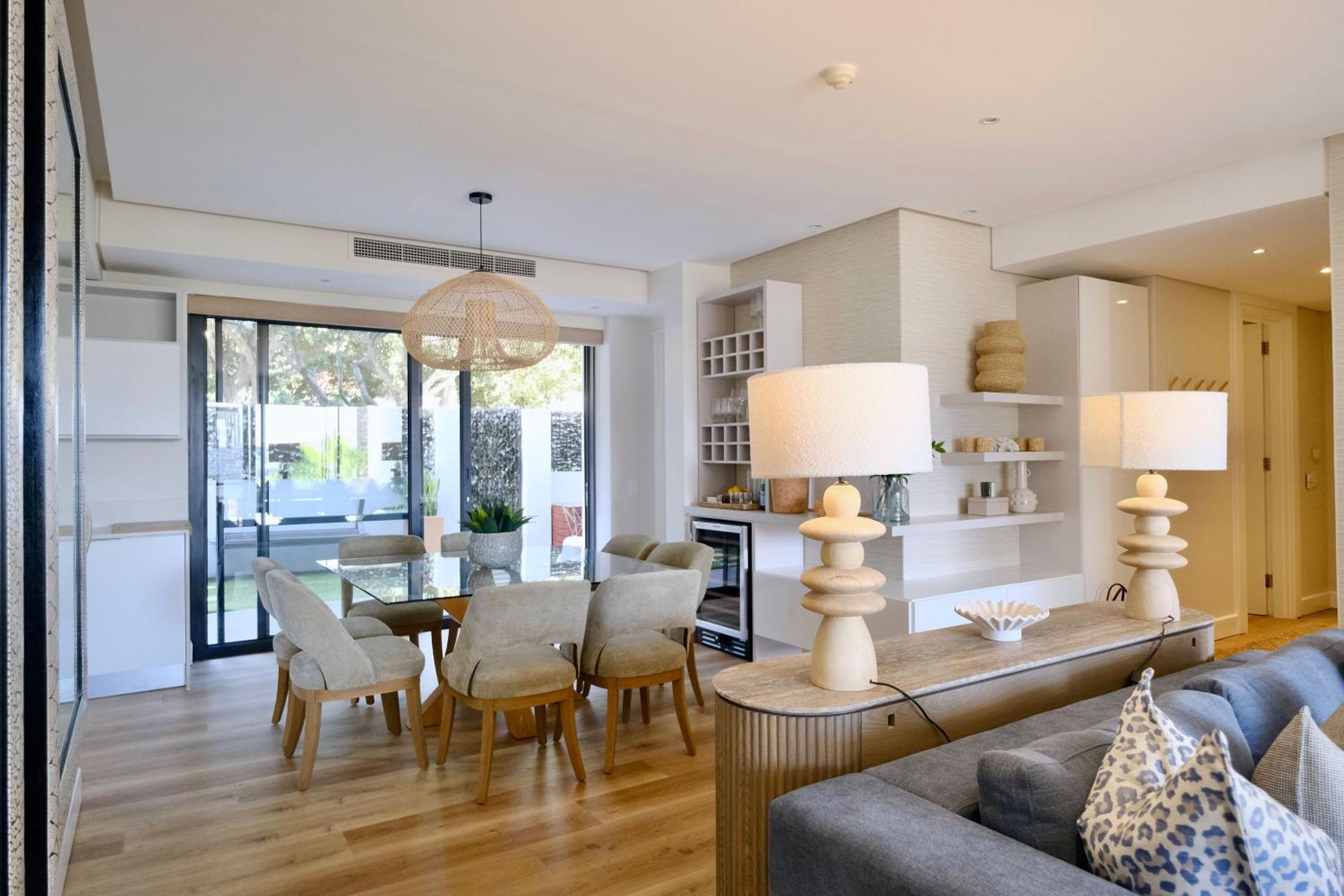 Amanzi V&A Luxury Apartments-Suite 301