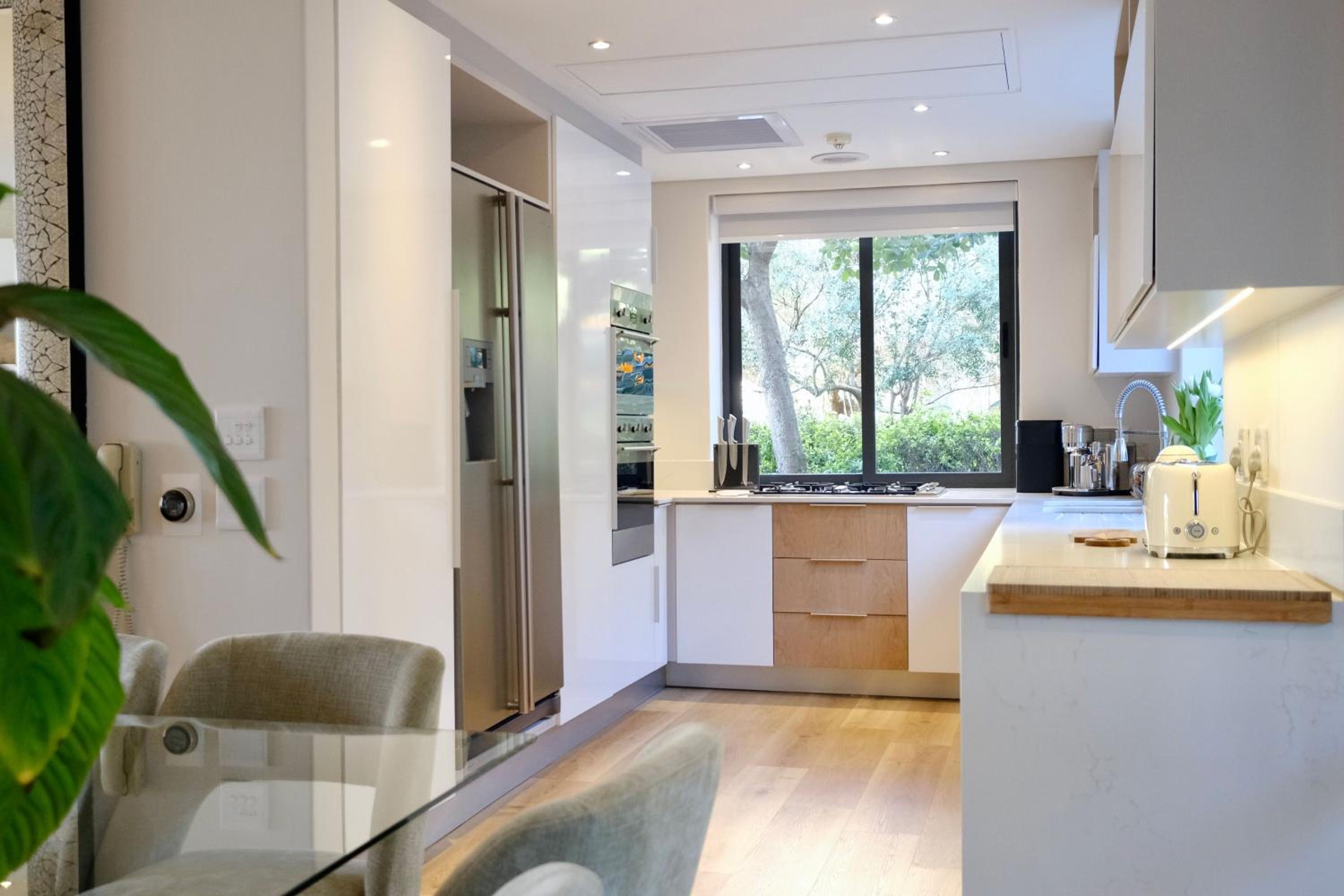 Amanzi V&A Luxury Apartments-Suite 301