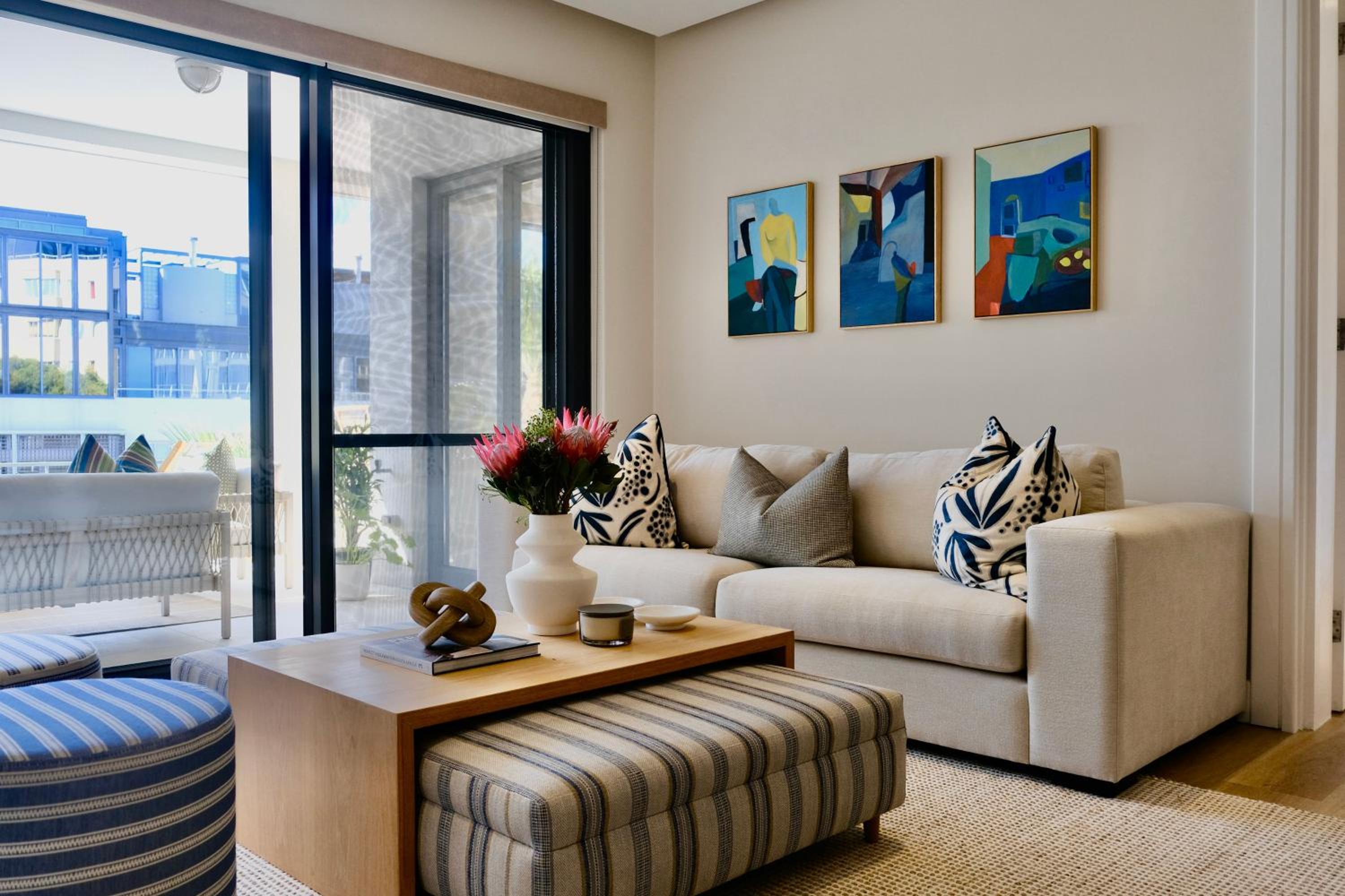 Amanzi V&A Luxury Apartments-Suite 301