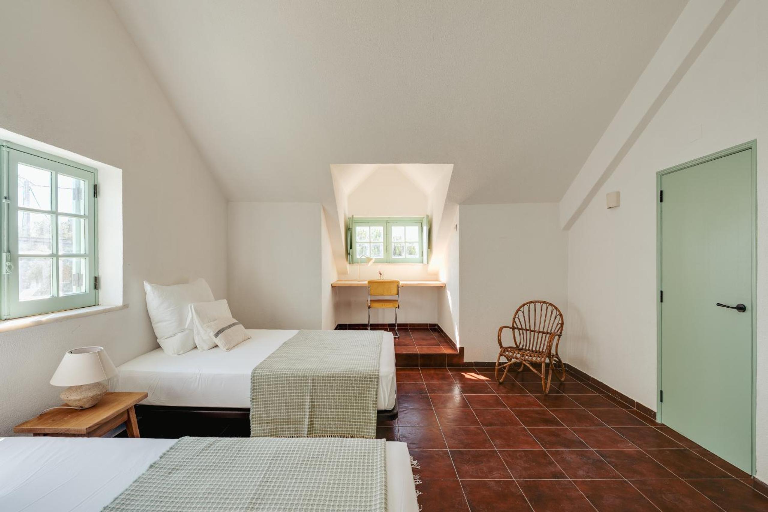 Charneca Caparica Casa Rey by Hopstays