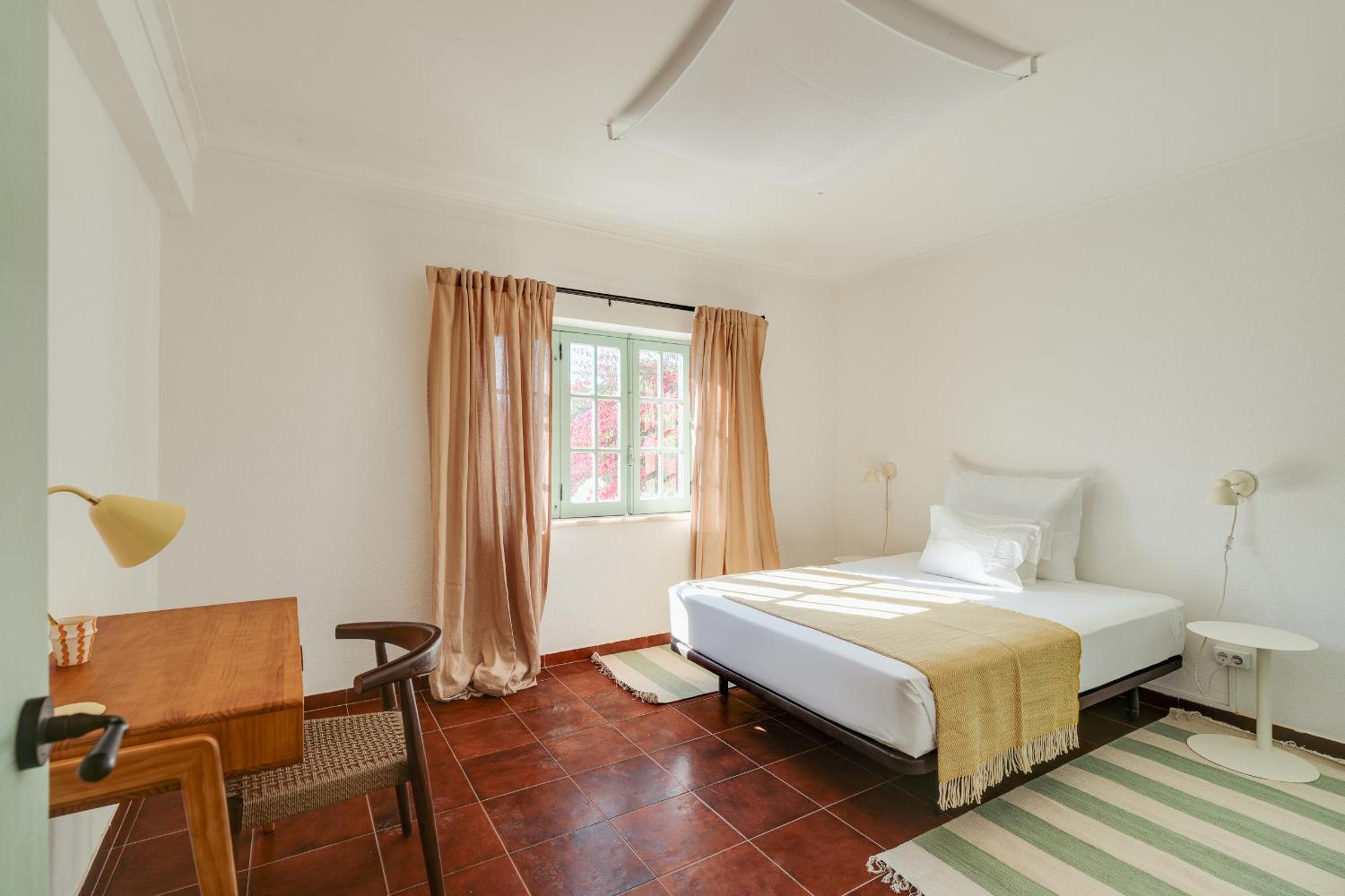 Charneca Caparica Casa Rey by Hopstays