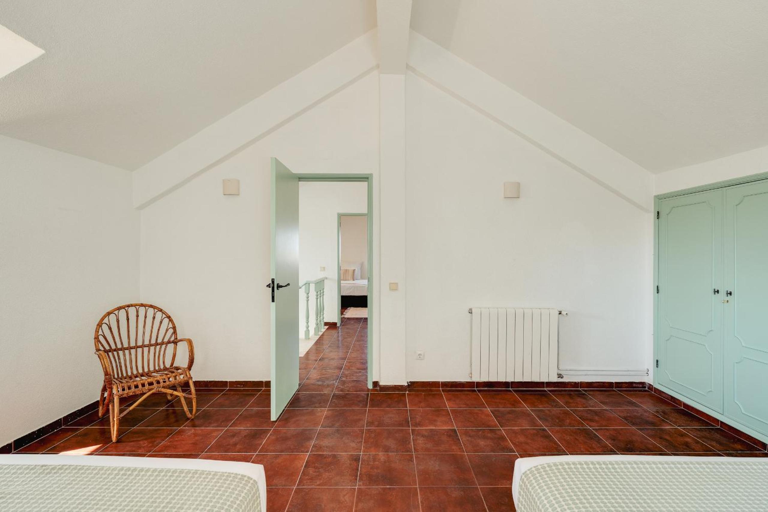 Charneca Caparica Casa Rey by Hopstays