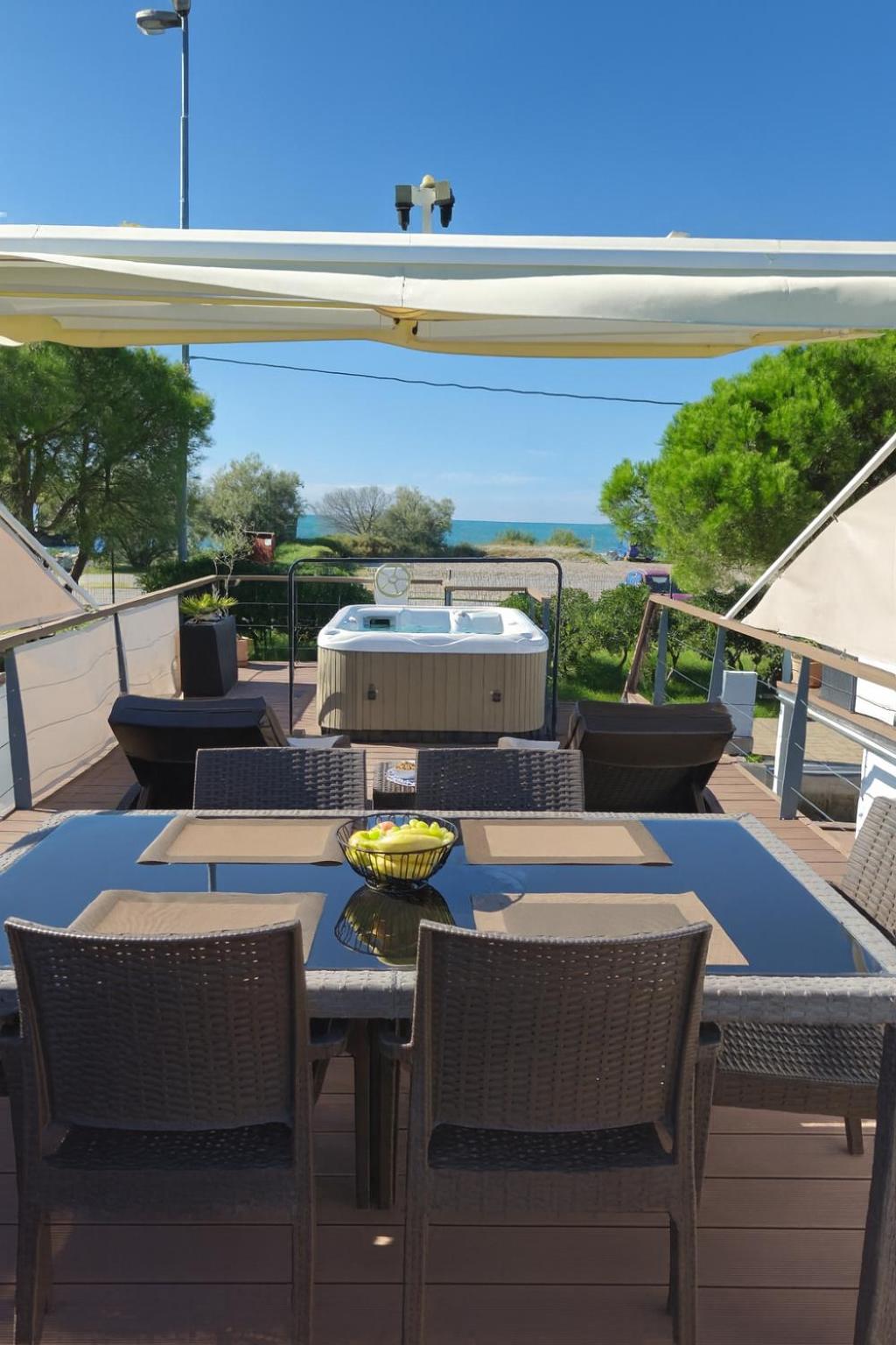 Luxury Floating Sea House Star Line - with Jacuzzi - Marina Portorož