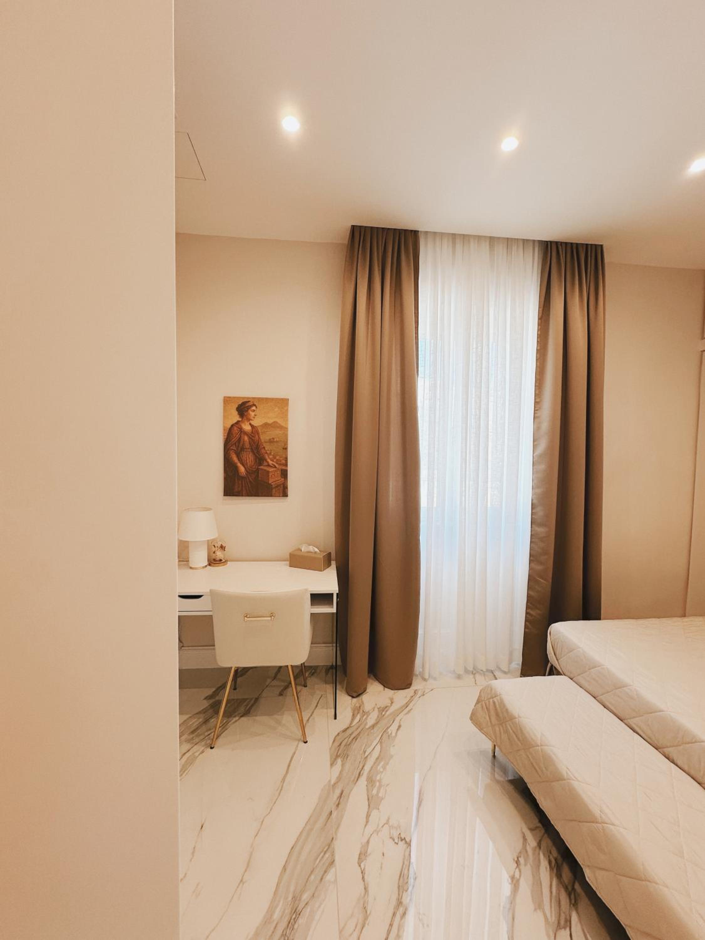 Mida Luxury Apartment
