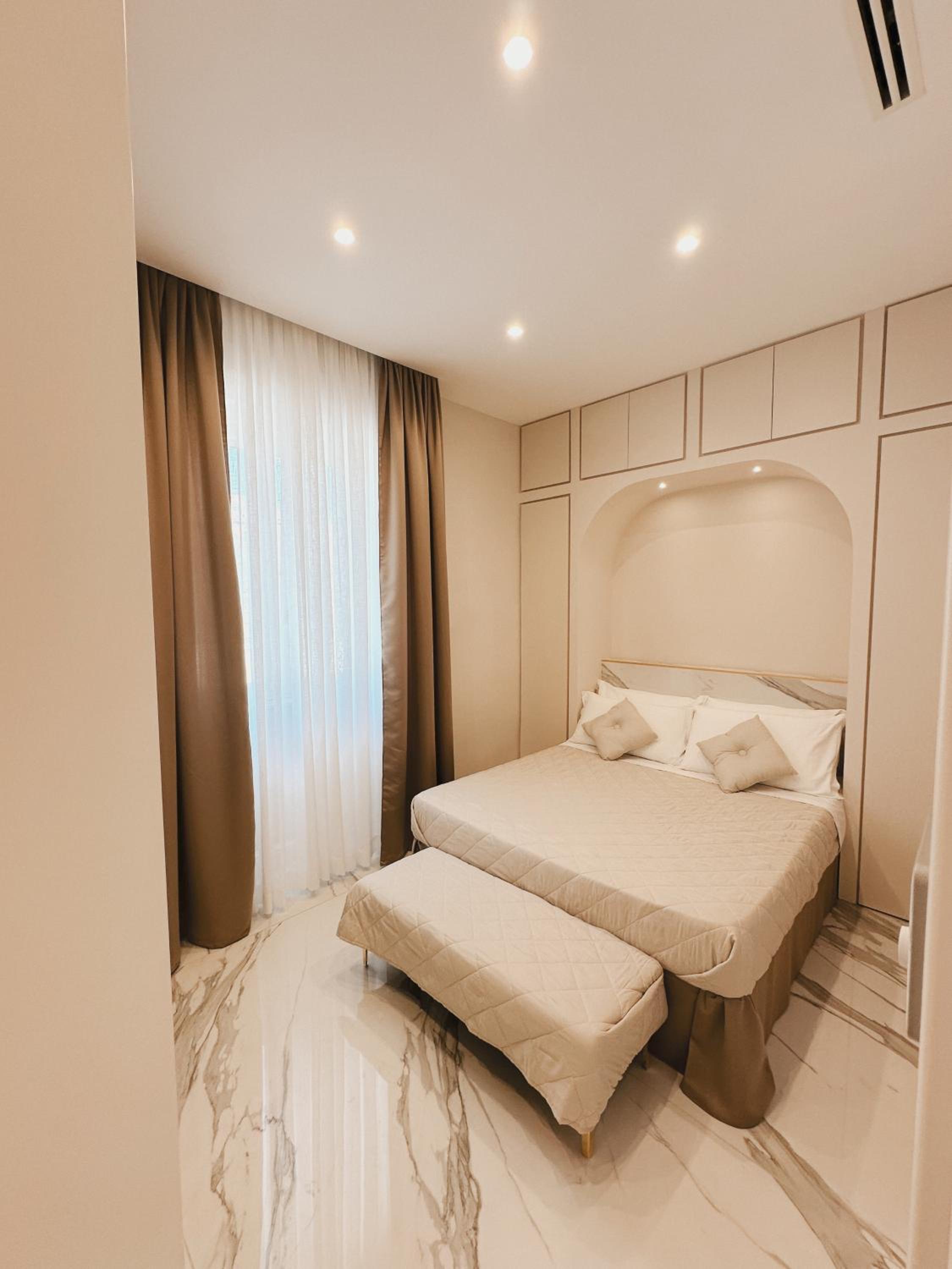 Mida Luxury Apartment