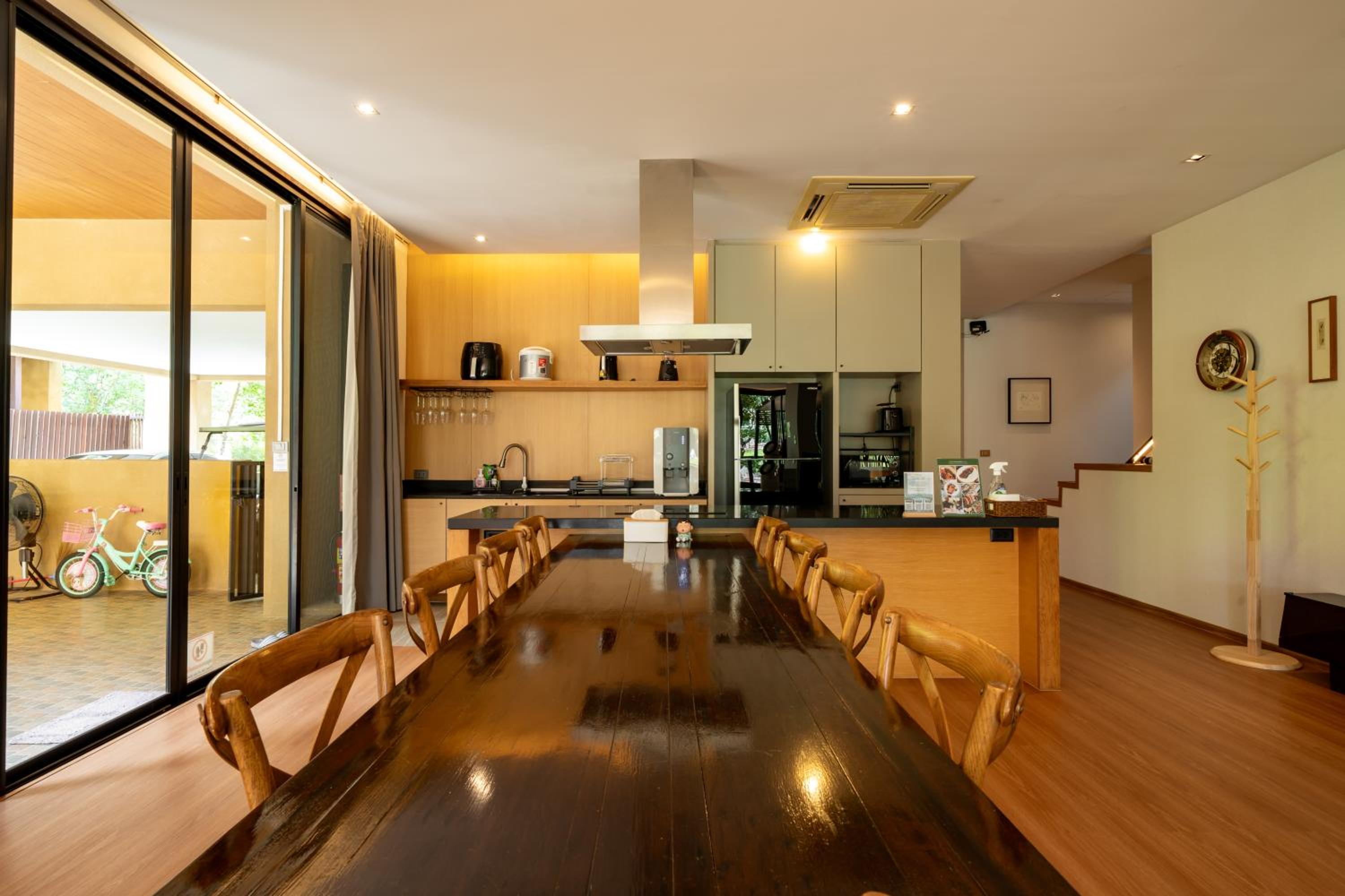 Khaoyai Kirimaya Atta Residence 5 BR Villa