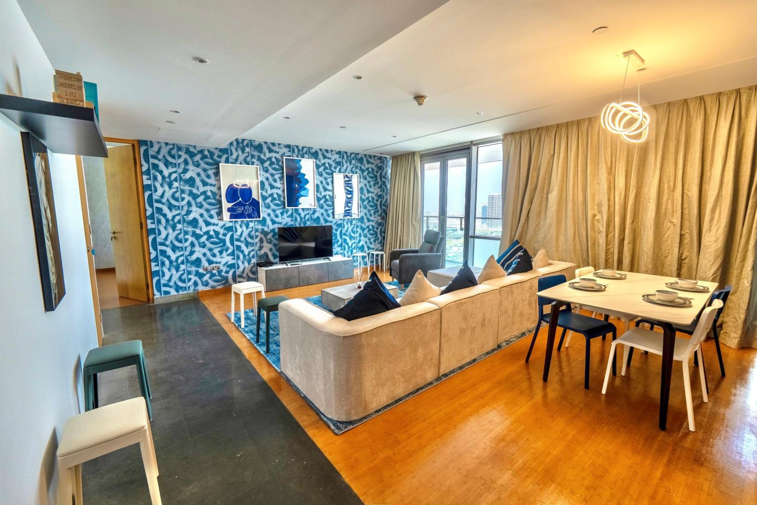 Luxury Vacation Home Nr Metro DWTC