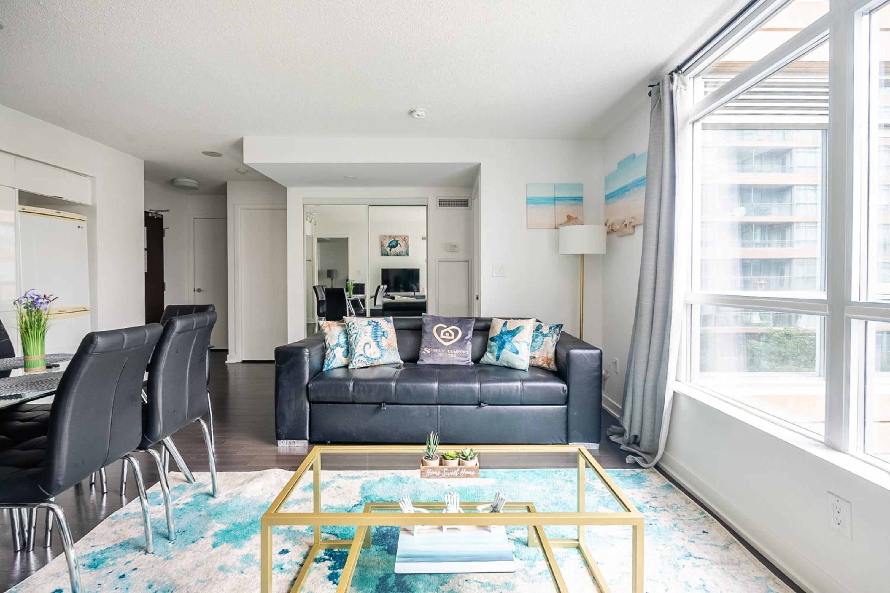 2 Bedroom 2 Bathroom Condo with Balcony Downtown Toronto