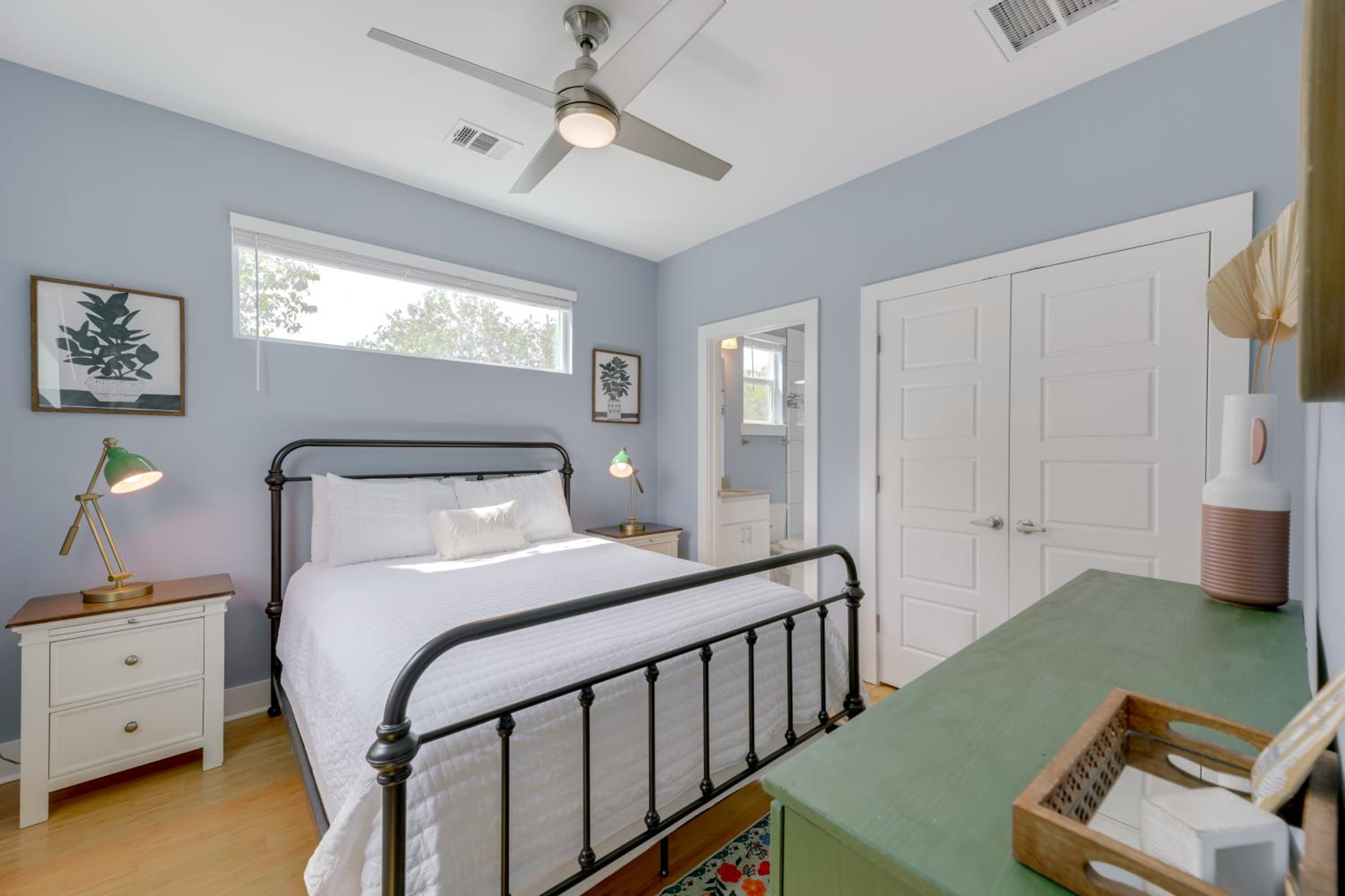 6 Mi to Dtwn Austin Escape with Private Yard