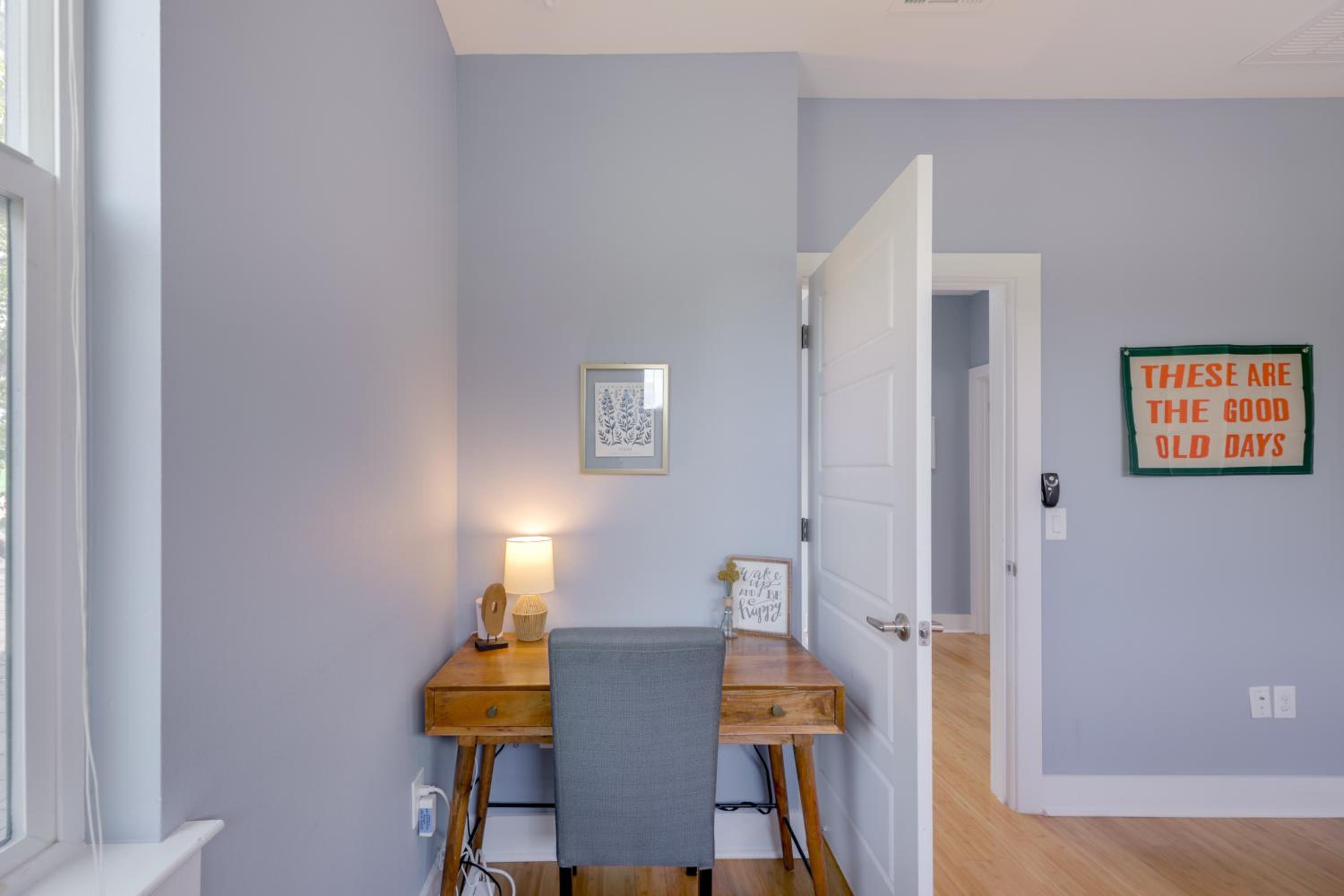 6 Mi to Dtwn Austin Escape with Private Yard