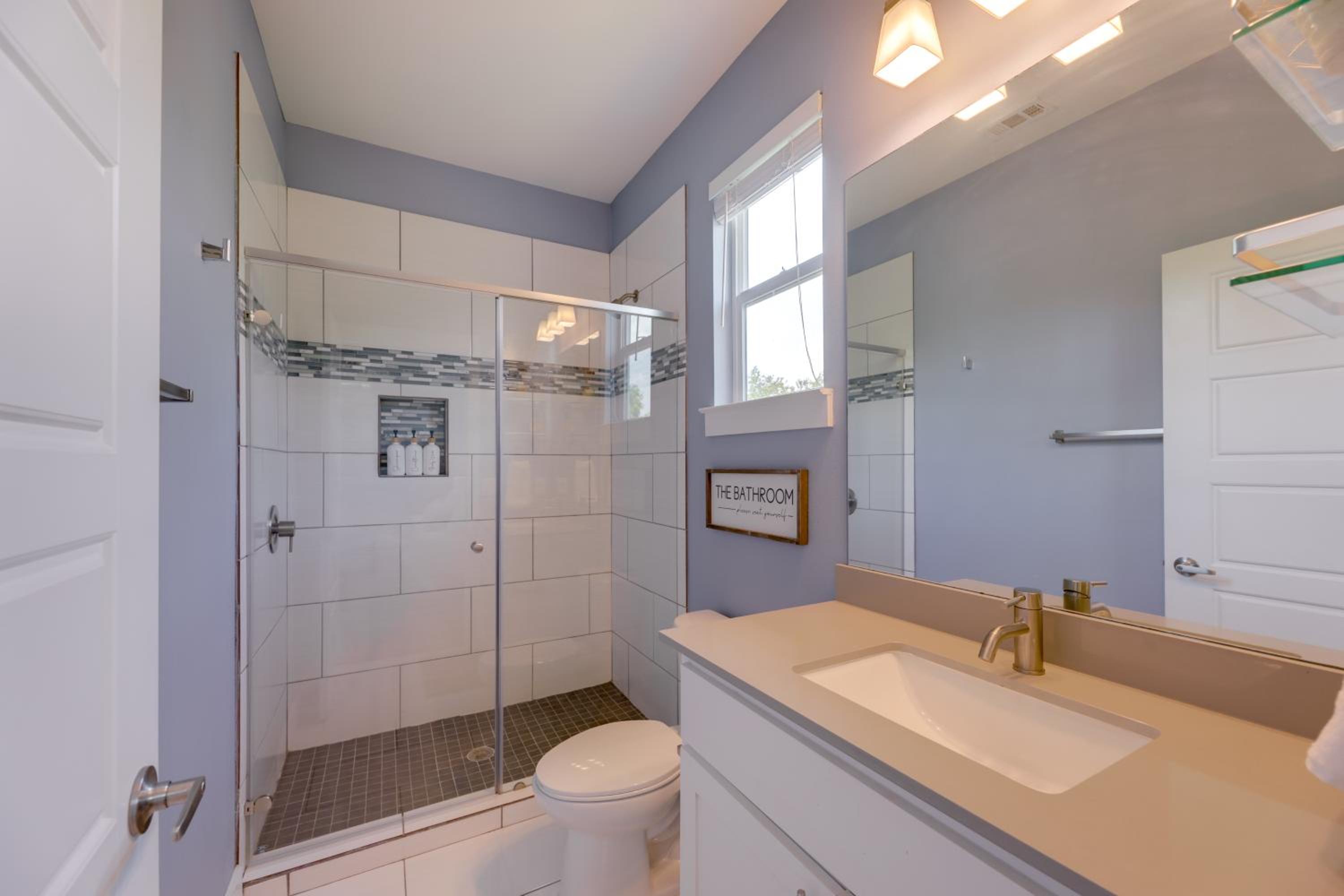 6 Mi to Dtwn Austin Escape with Private Yard