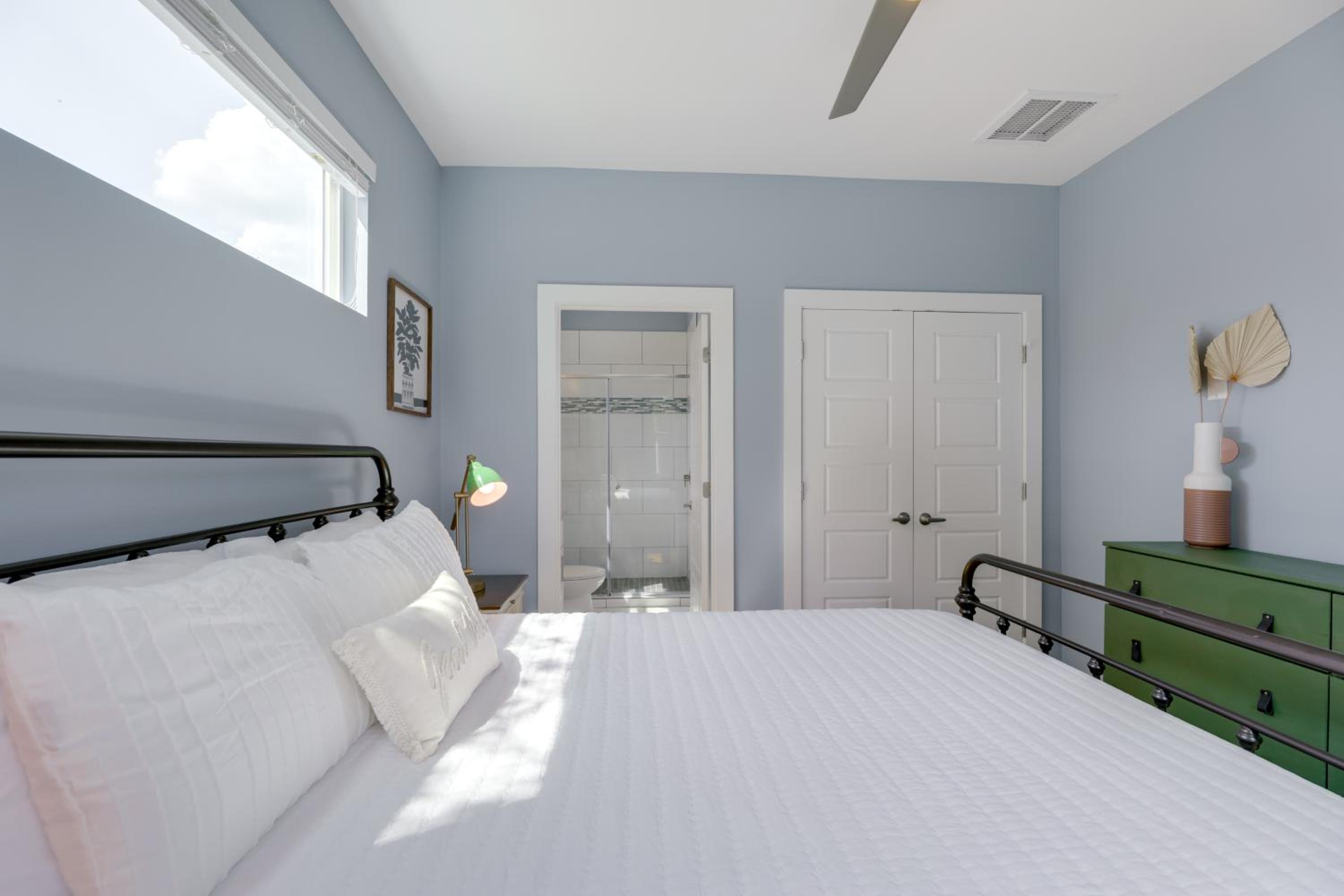 6 Mi to Dtwn Austin Escape with Private Yard
