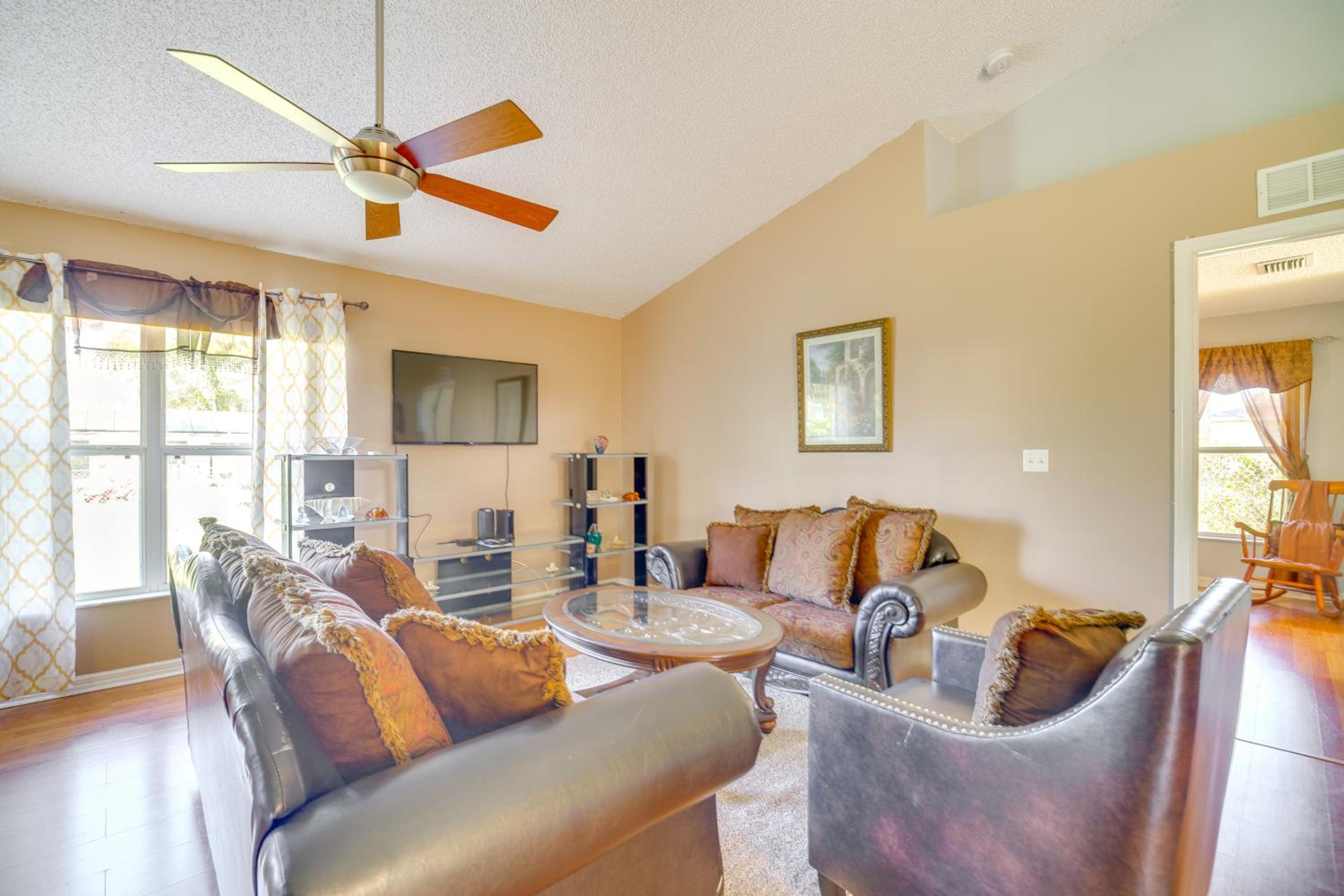 Spacious Palm Bay Stay! Family Home Near Beaches