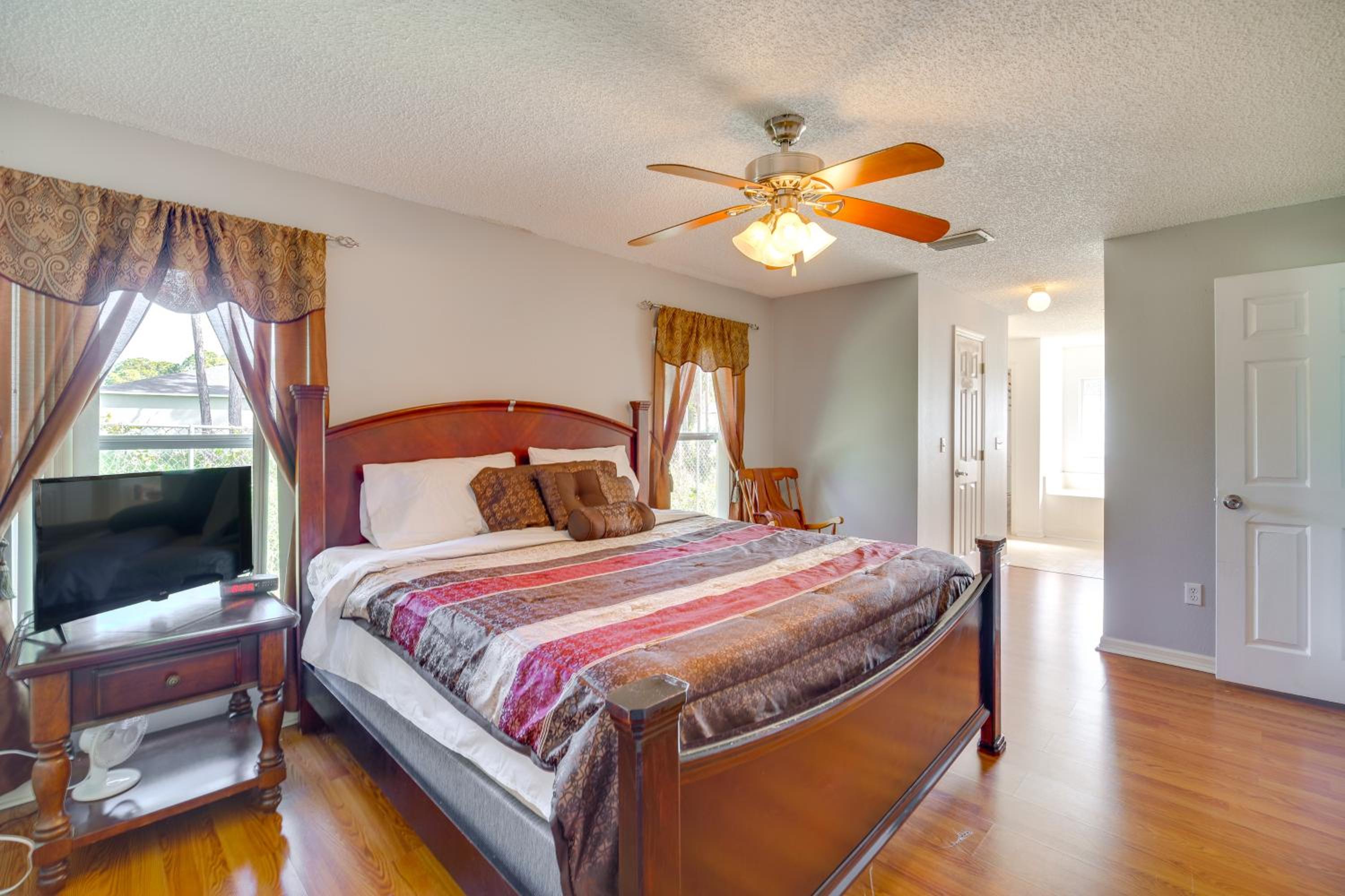 Spacious Palm Bay Stay! Family Home Near Beaches
