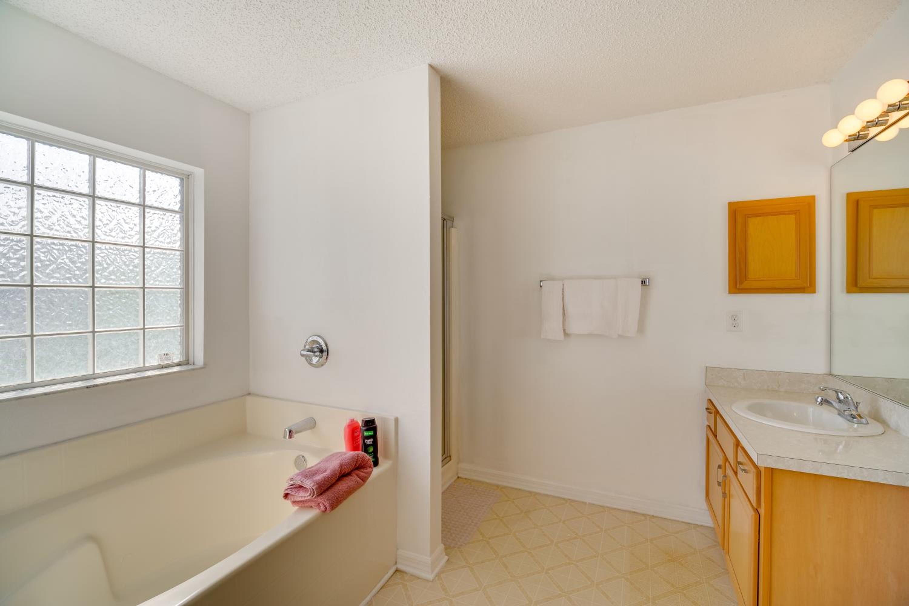 Spacious Palm Bay Stay! Family Home Near Beaches