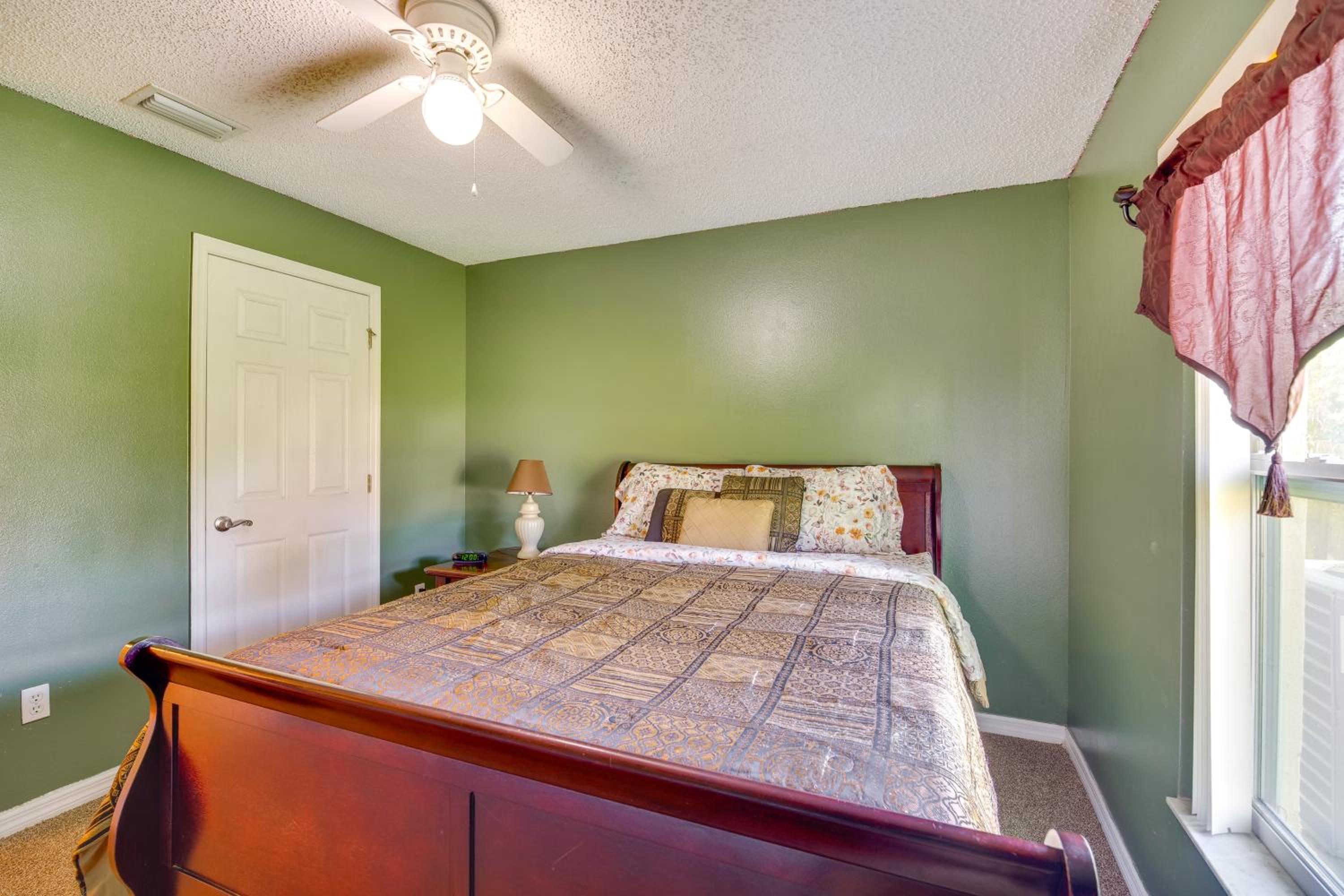 Spacious Palm Bay Stay! Family Home Near Beaches