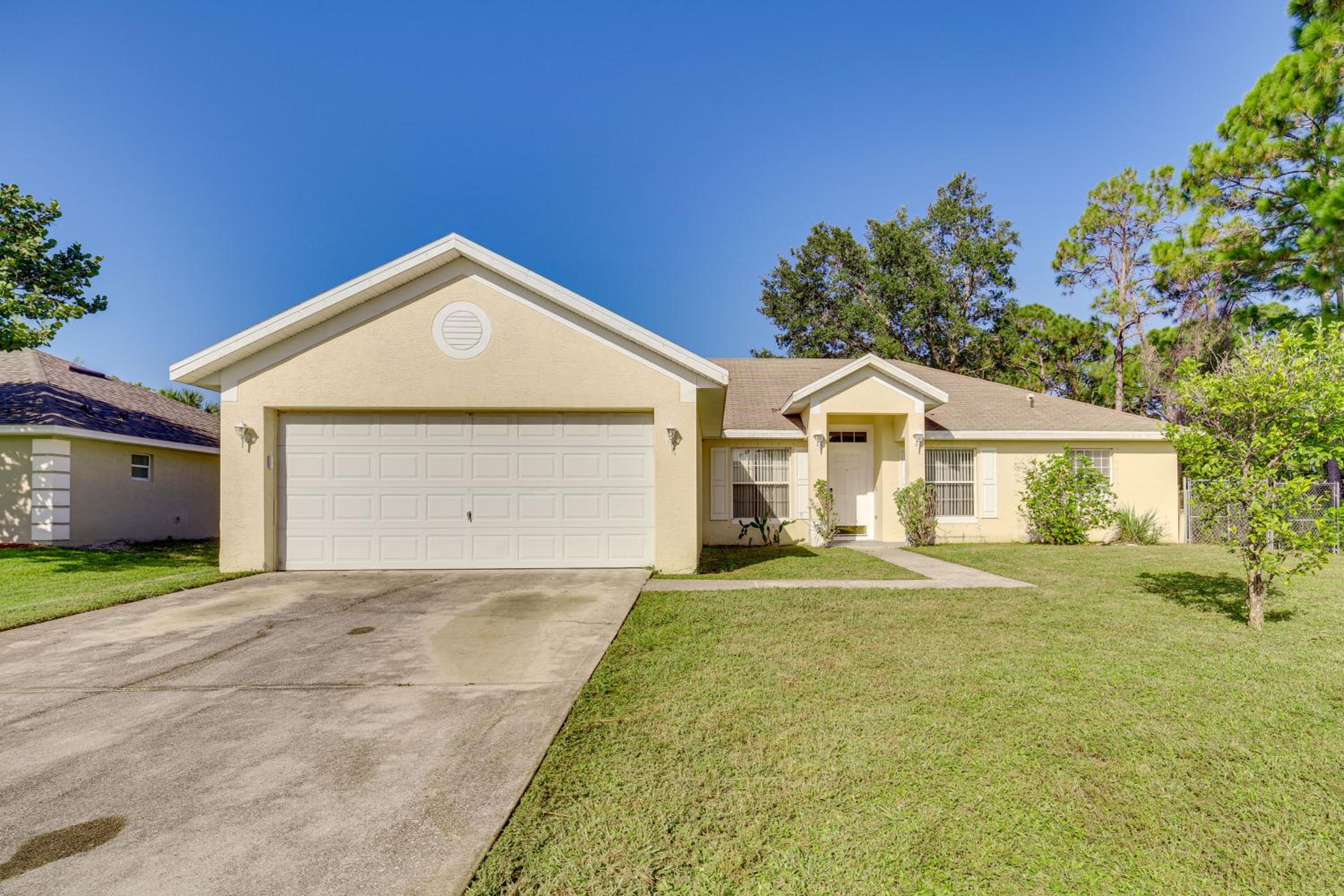Spacious Palm Bay Stay! Family Home Near Beaches