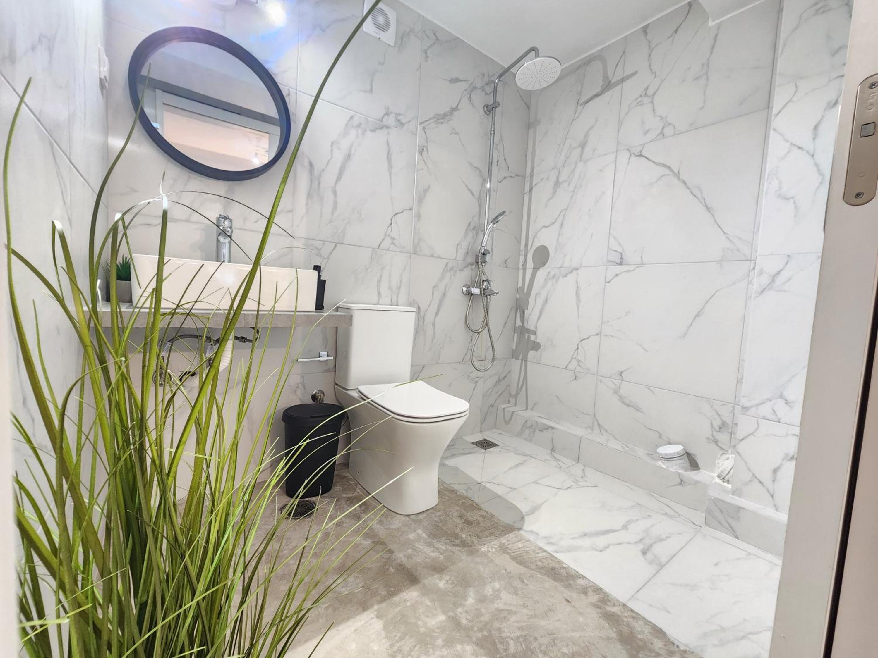 Miracle Luxury Suites