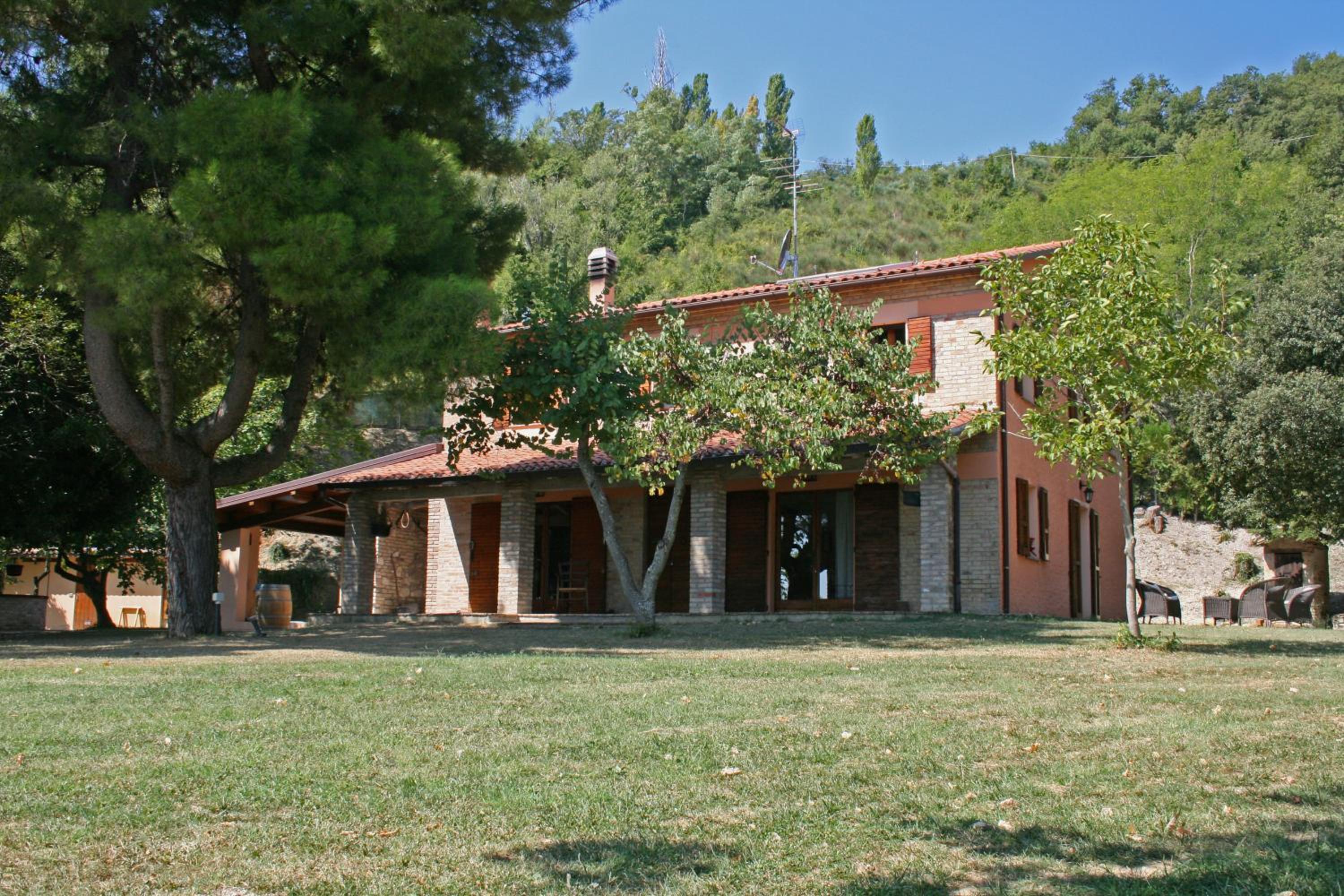 Cornio Delle Fronde