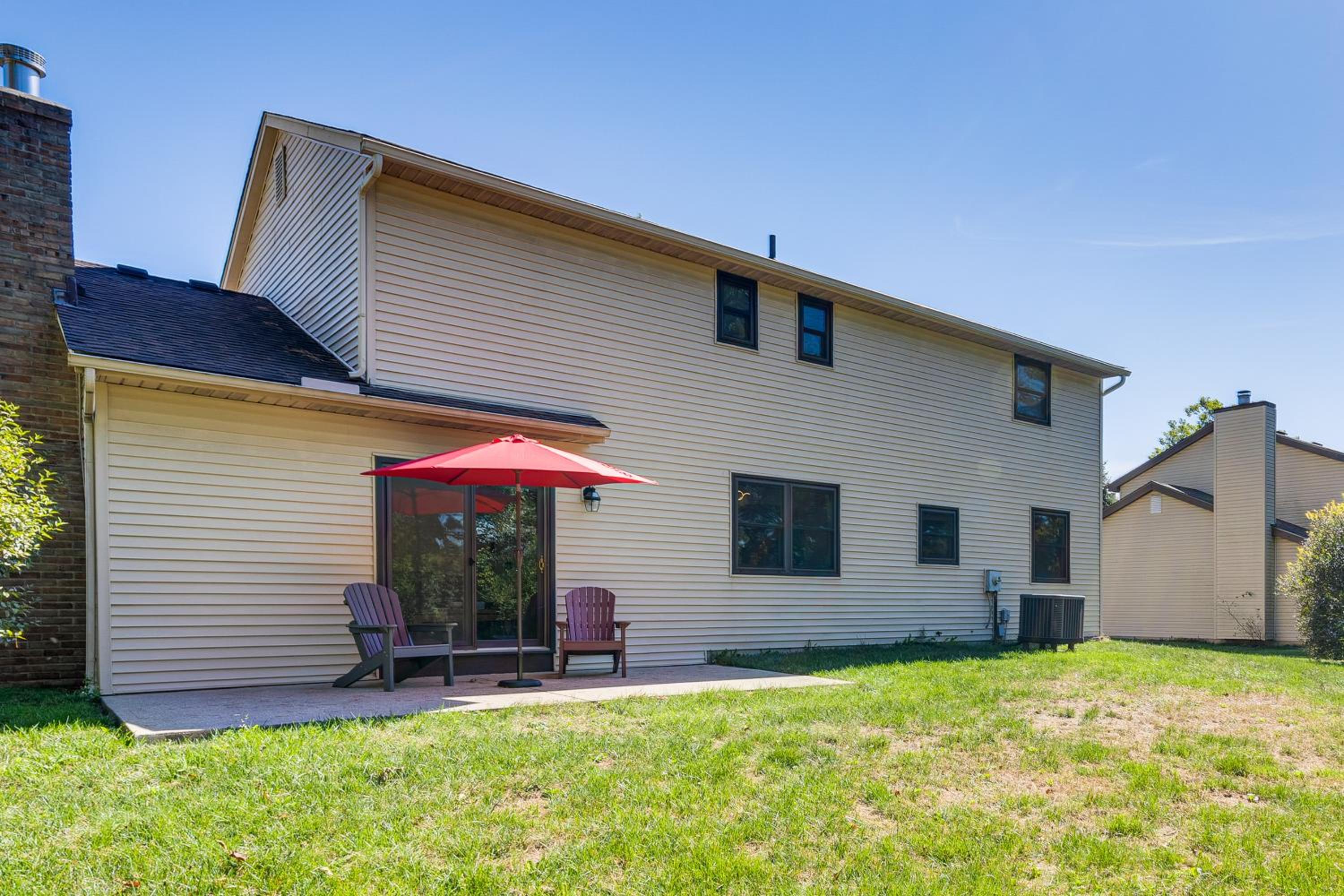 Shop, Golf and Explore Home 14 Mi to Columbus!