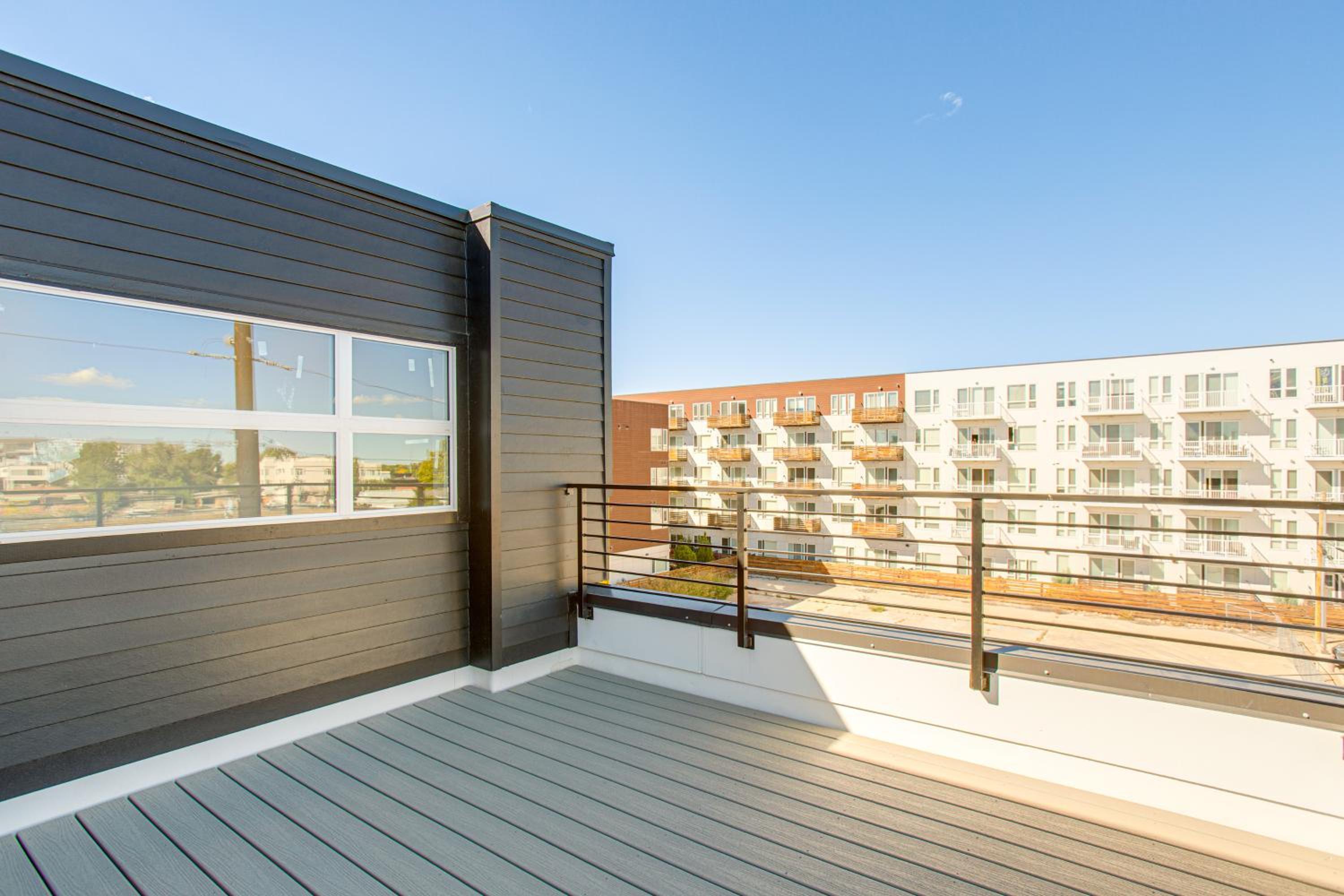 Modern Denver Gem Near DU, Parks and Shops!