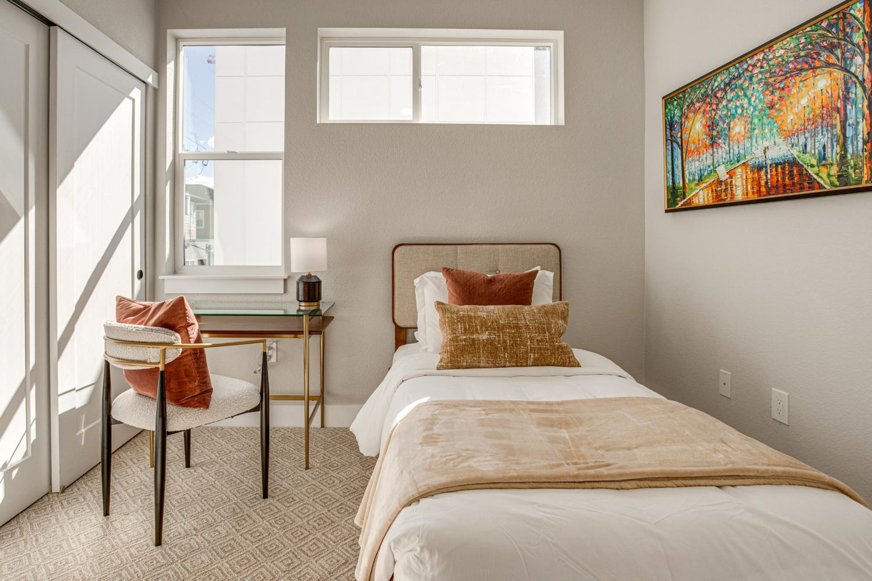 Modern Denver Gem Near DU, Parks and Shops!