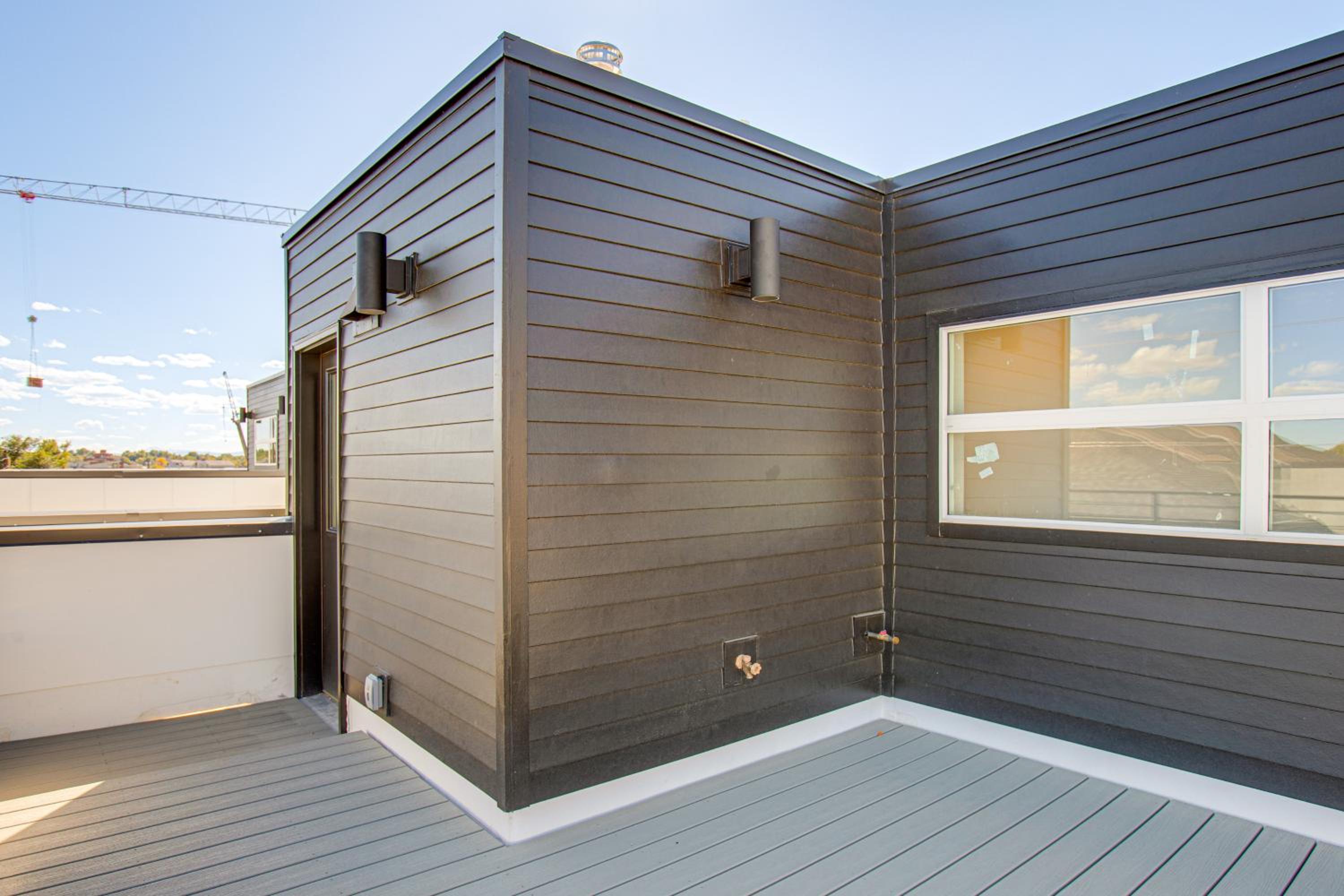 Modern Denver Gem Near DU, Parks and Shops!