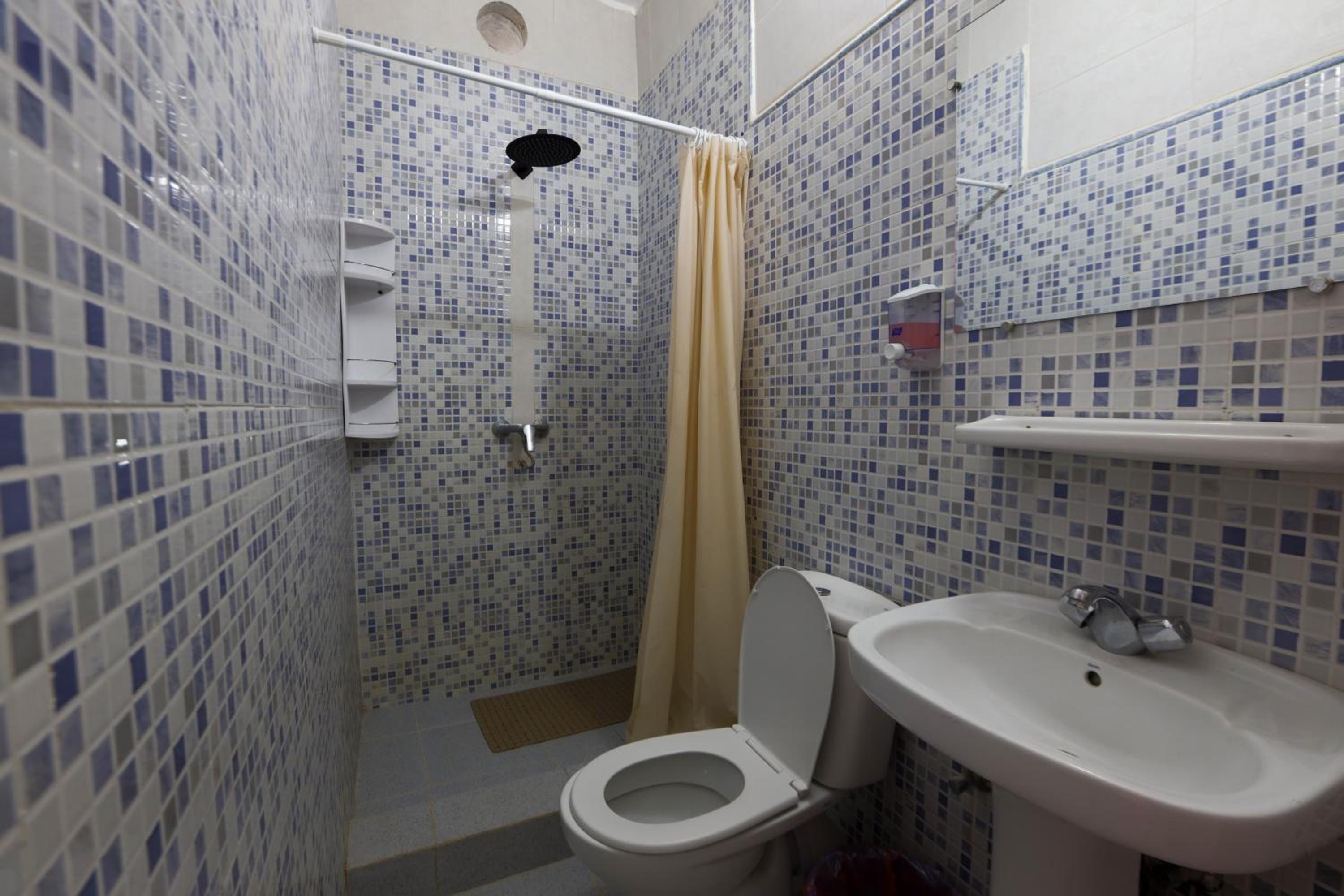 Blue Rina Hostel
