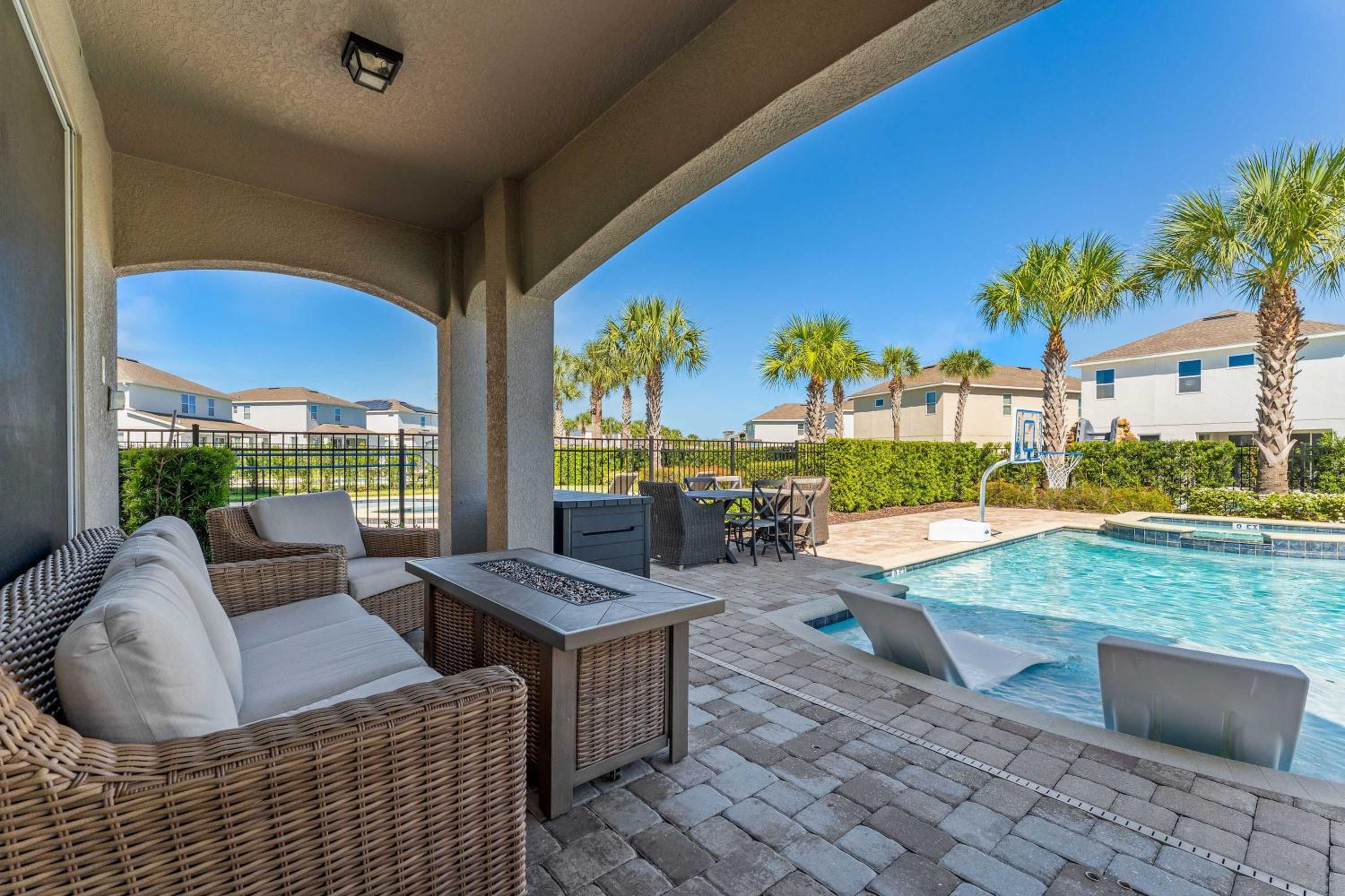 Disney Retreat at Encore Resort