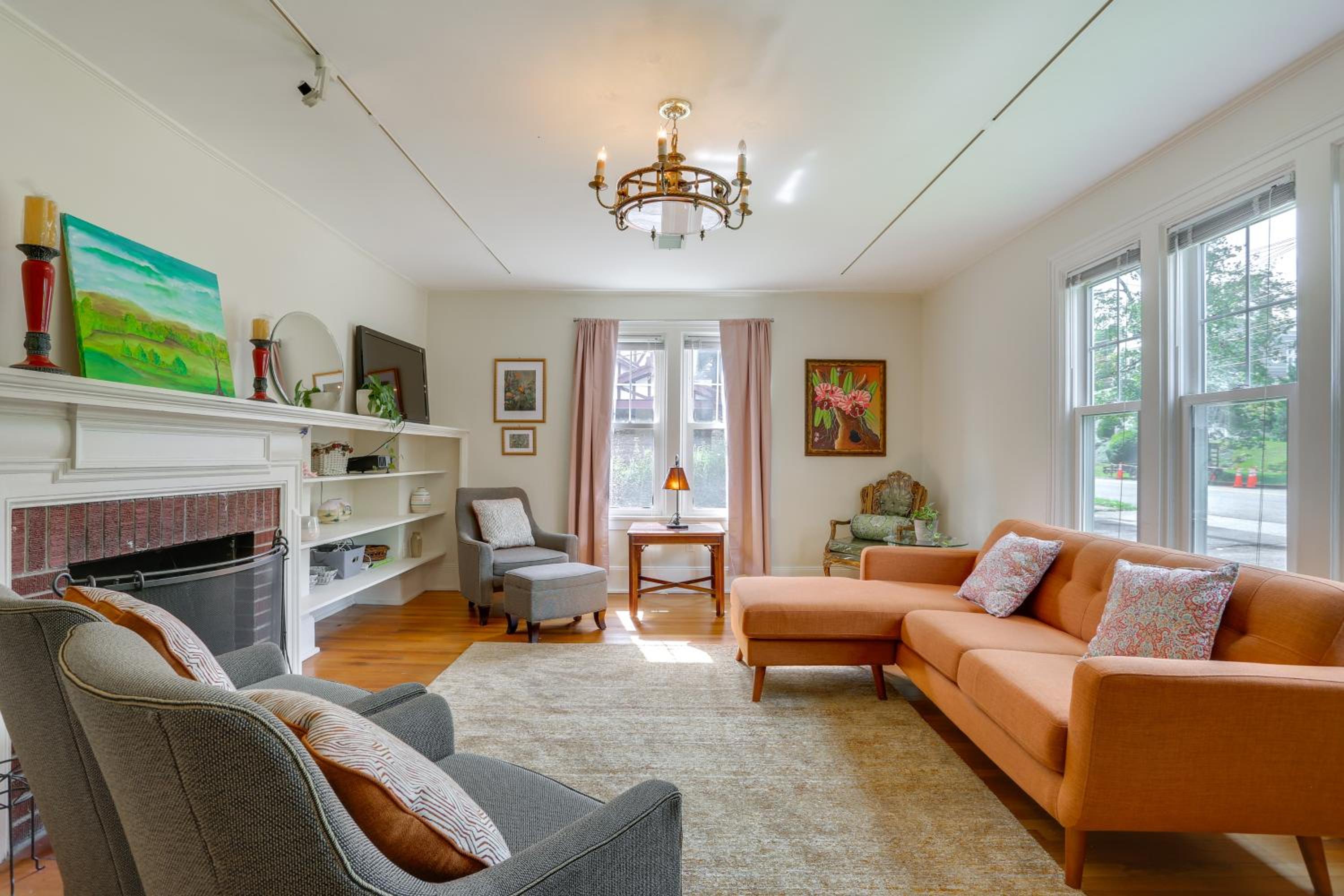 Walk to Hudson River Waterfront Newburgh Home