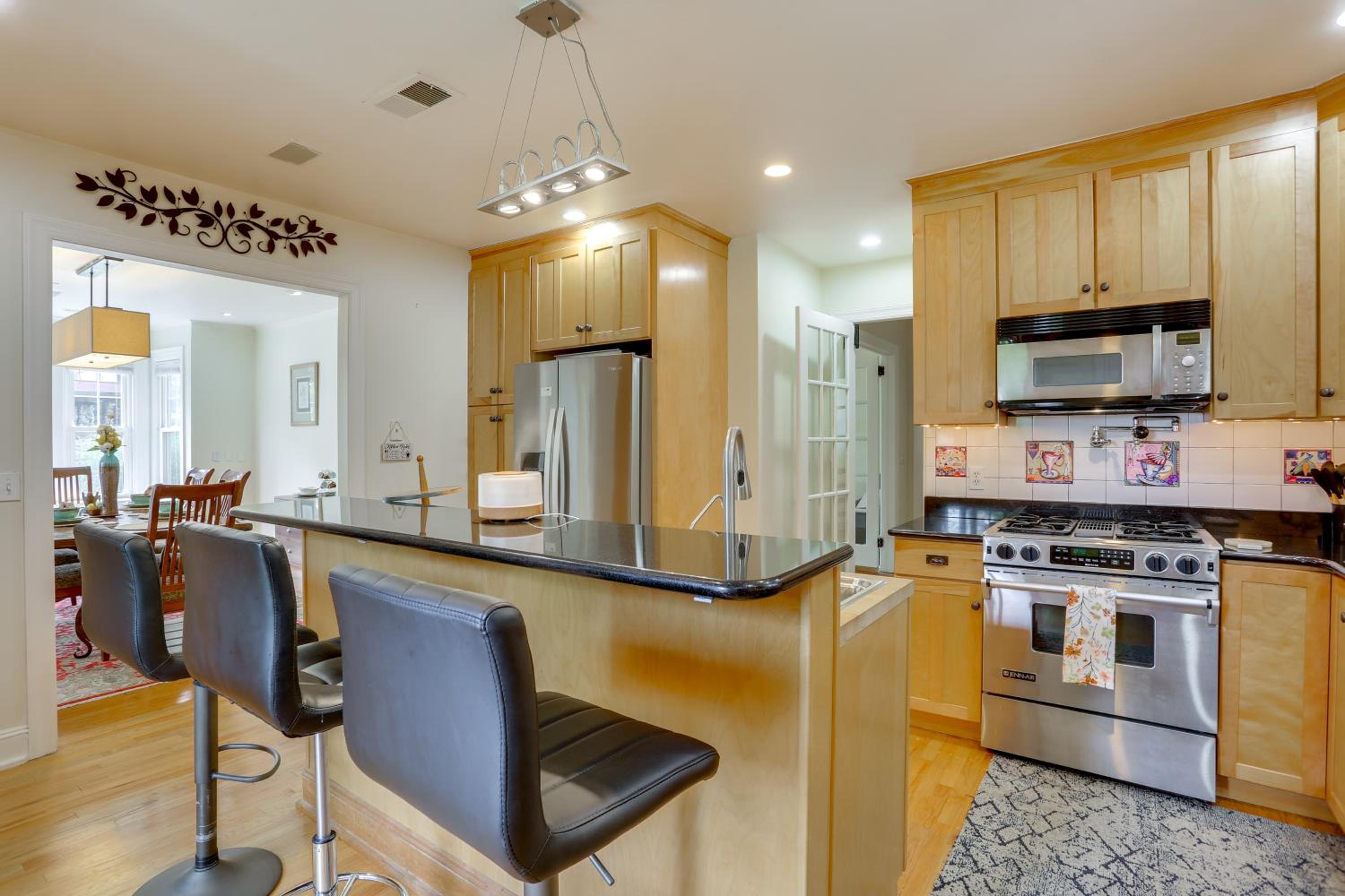 Walk to Hudson River Waterfront Newburgh Home