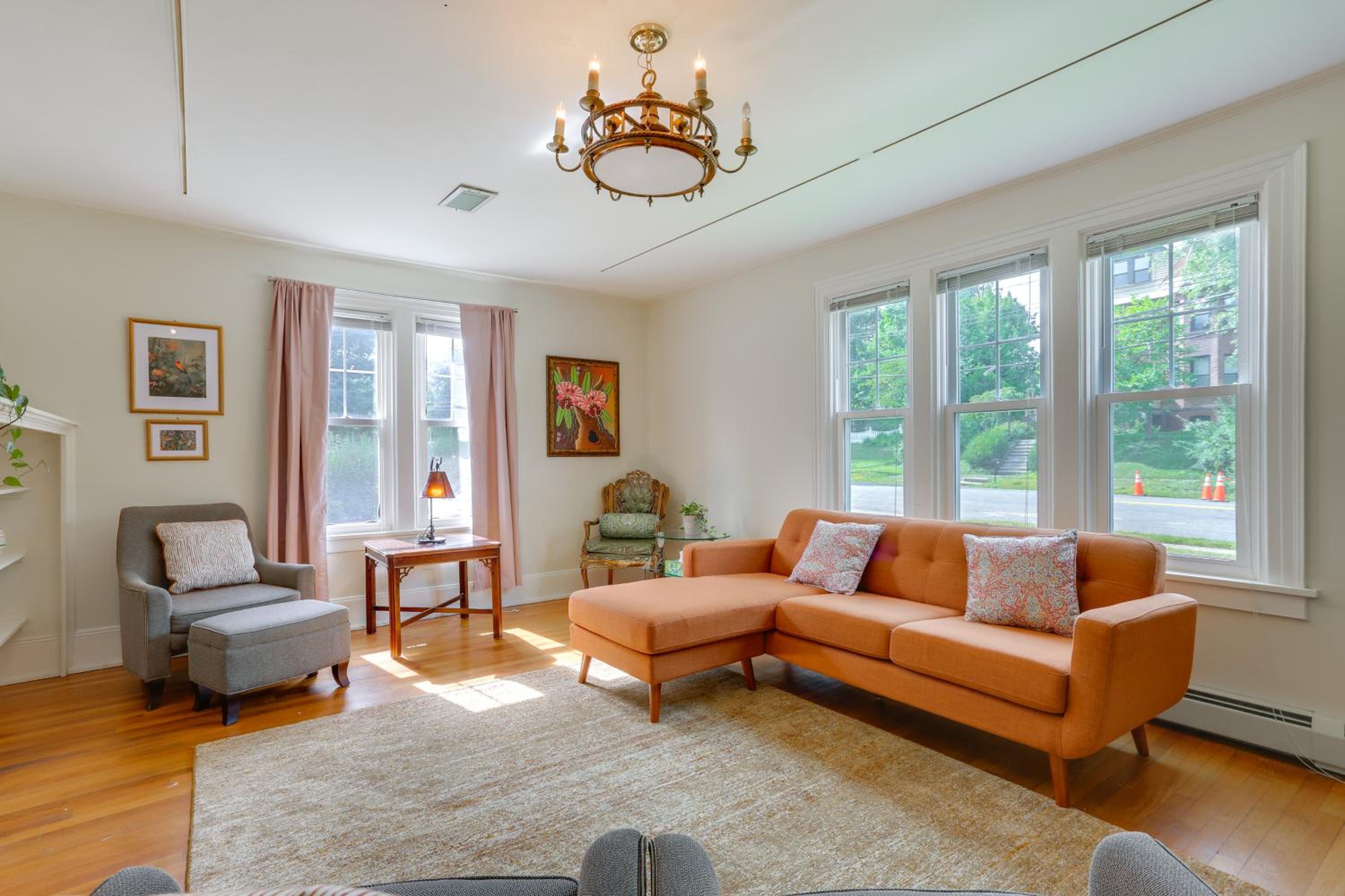 Walk to Hudson River Waterfront Newburgh Home