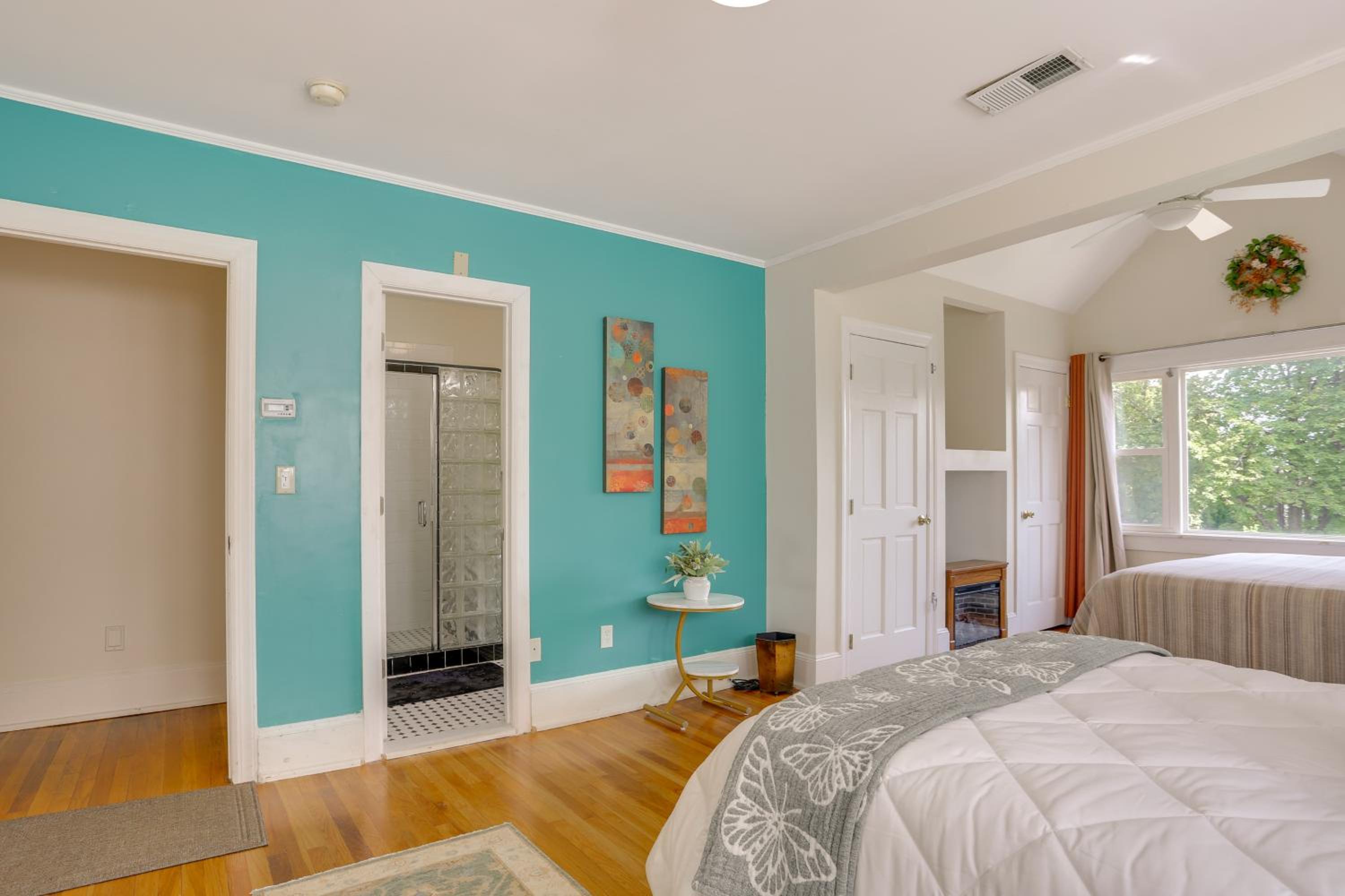 Walk to Hudson River Waterfront Newburgh Home