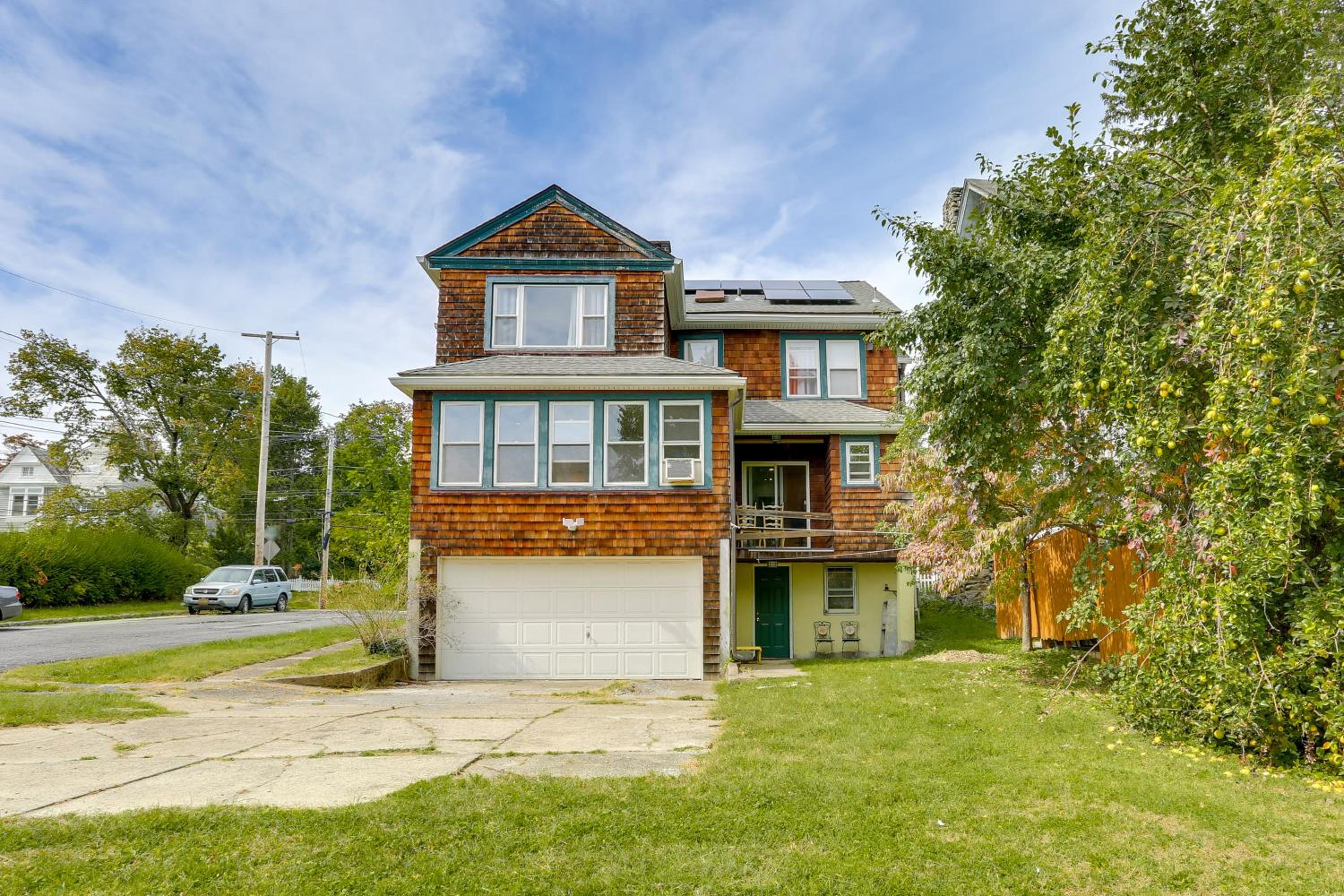 Walk to Hudson River Waterfront Newburgh Home
