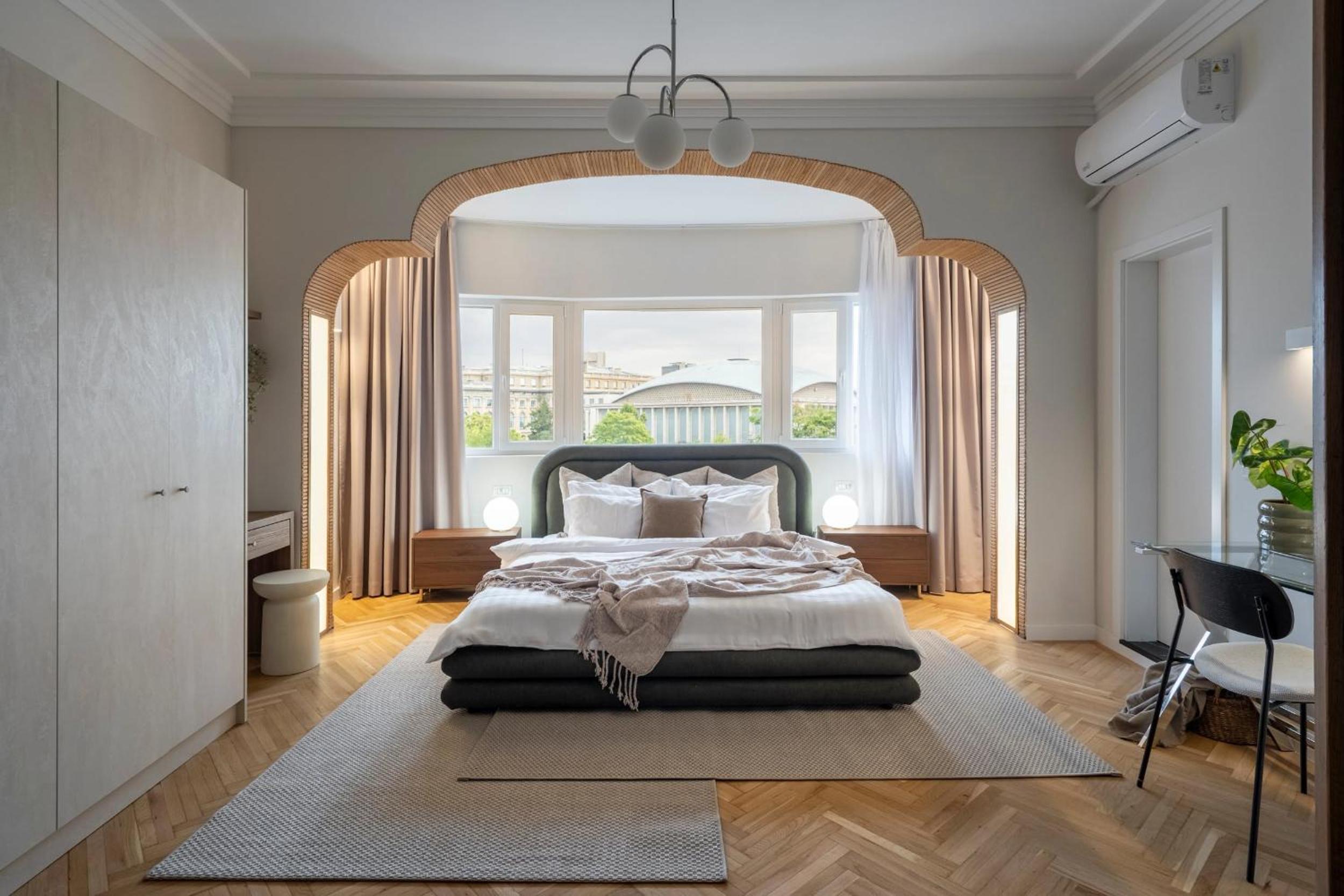Panoramic Palace & Sala Palatului - Central 3BR